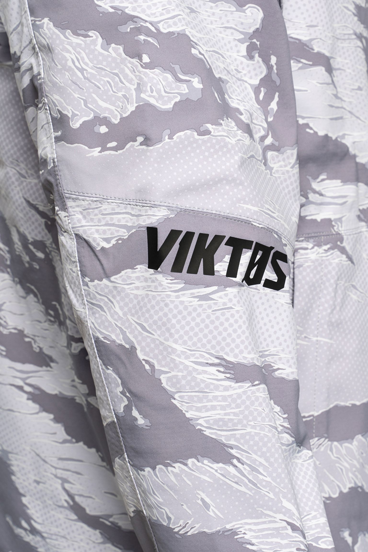 Широкий выбор Куртка   JACKET RANGE TRAINER WP SHELL