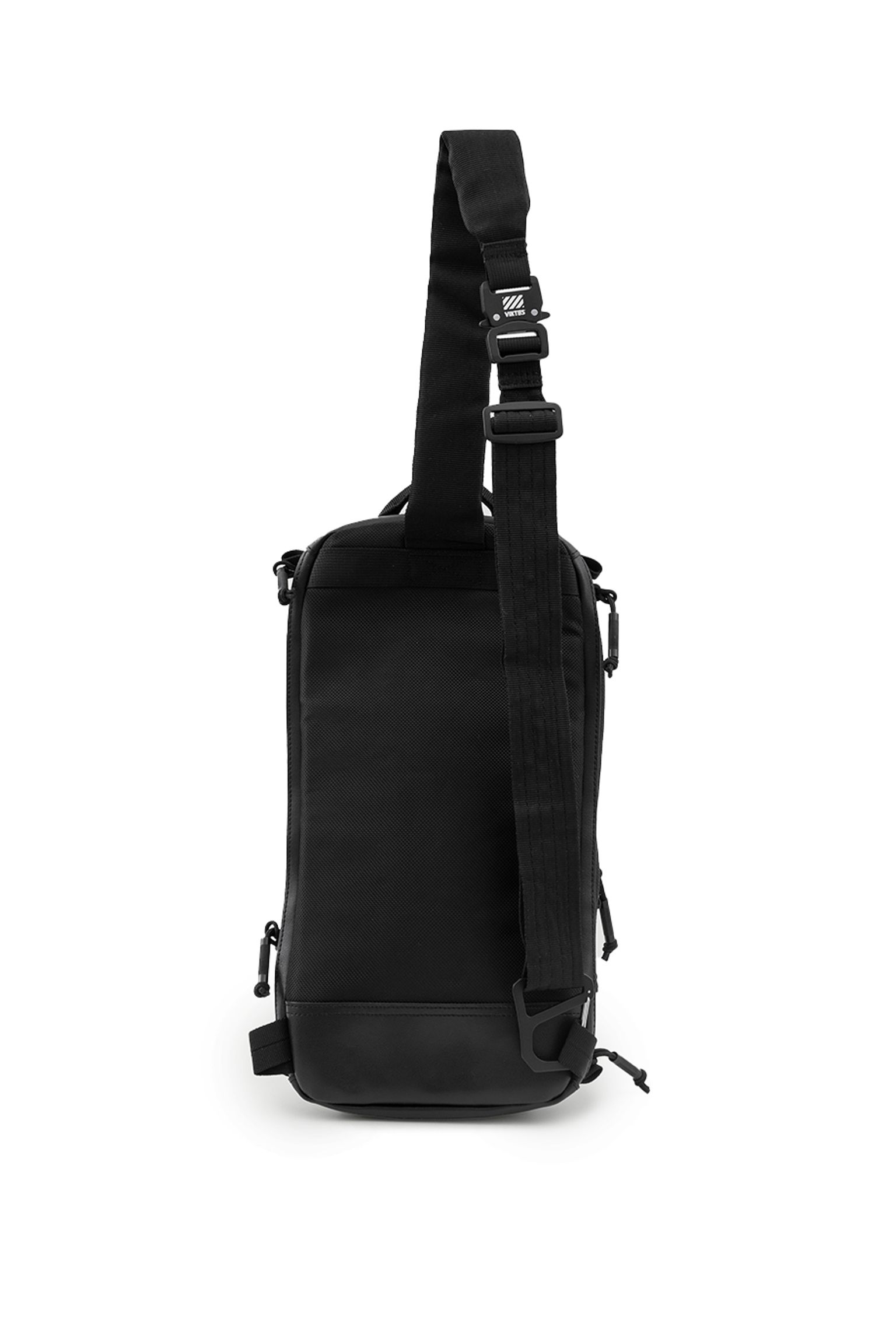 Рюкзак   BAG UPSCALE3 LEATHER SLINGBAG