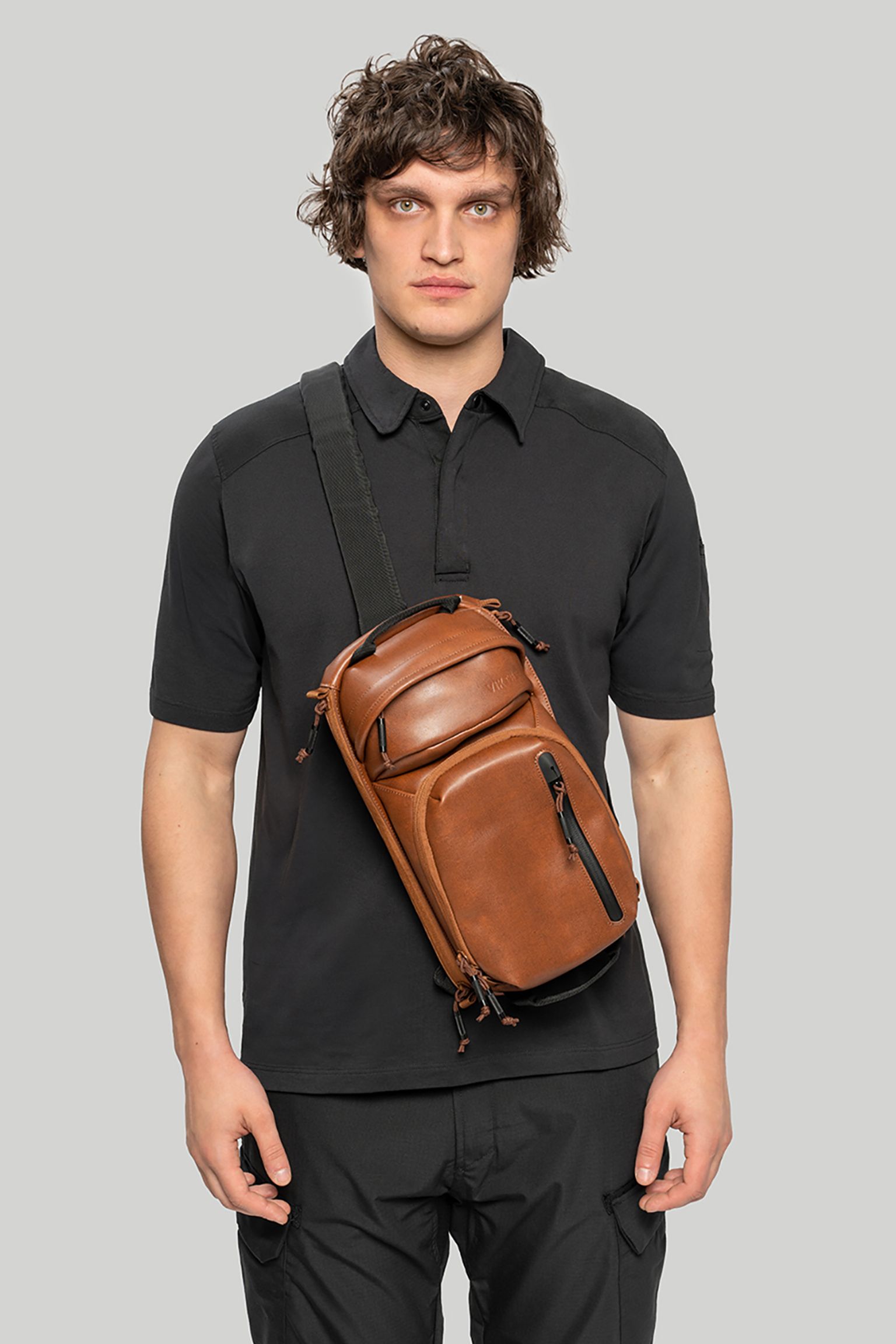 Сумка BAG UPSCALE3 LEATHER SLINGBAG купить в Украине
