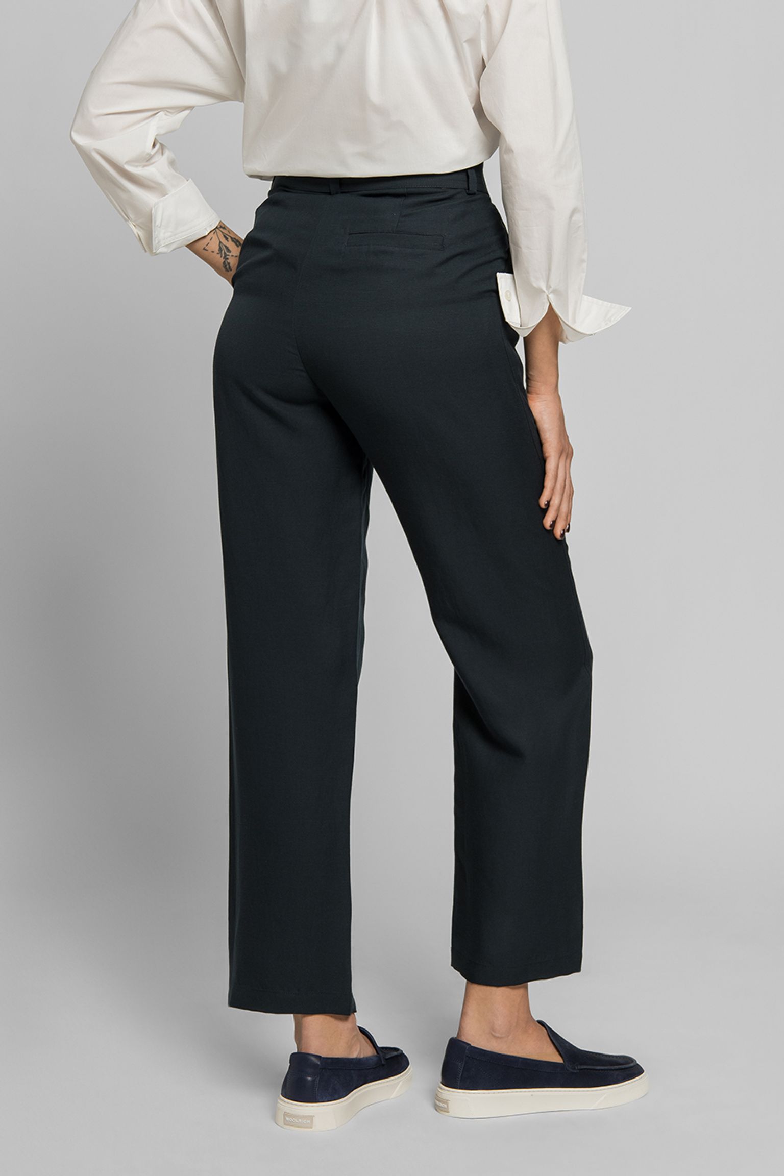 Стильные Брюки Woolrich VISCOSE LINEN PANT