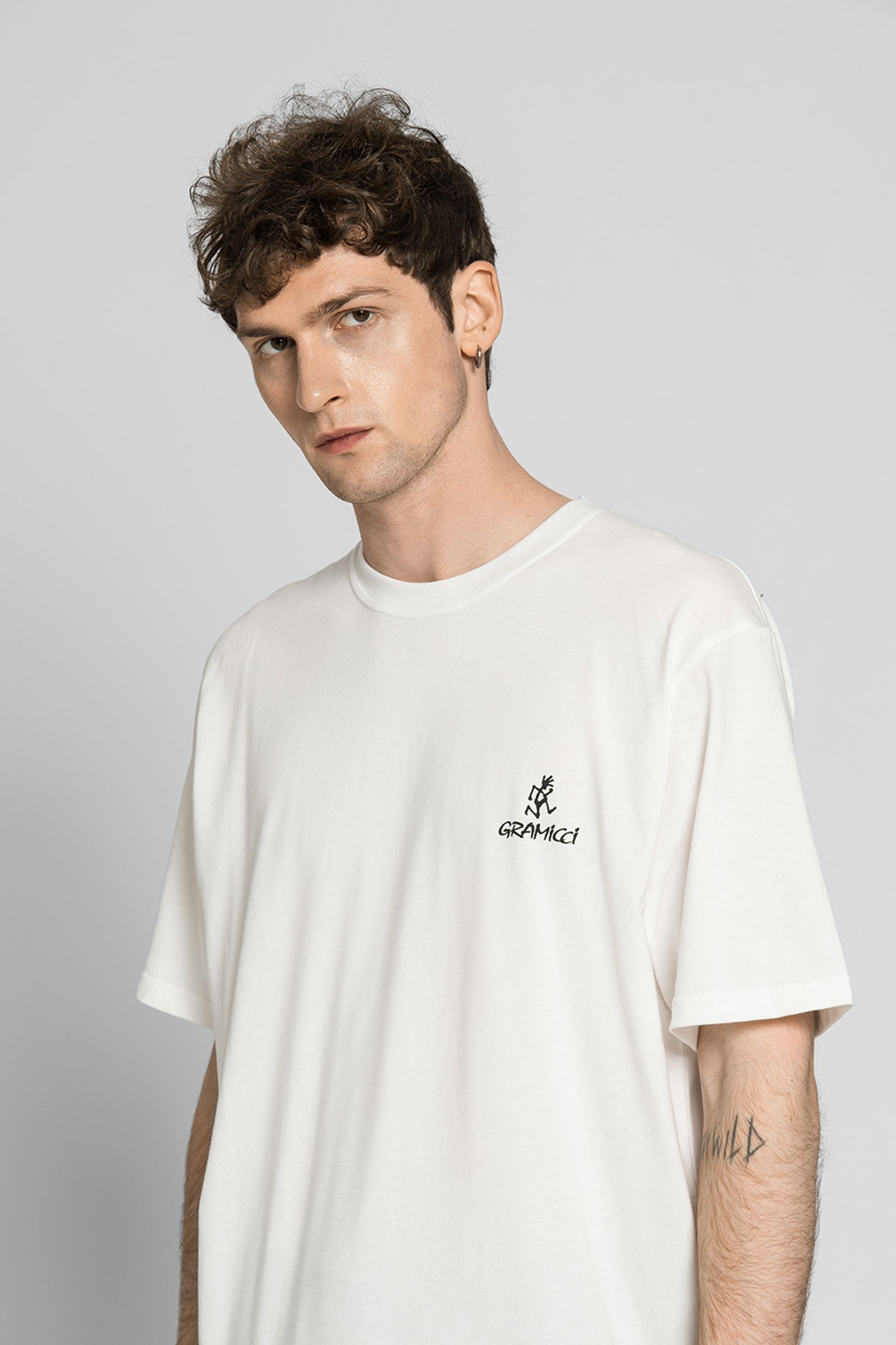 Стильні Футболка ONE POINT LOGO TEE