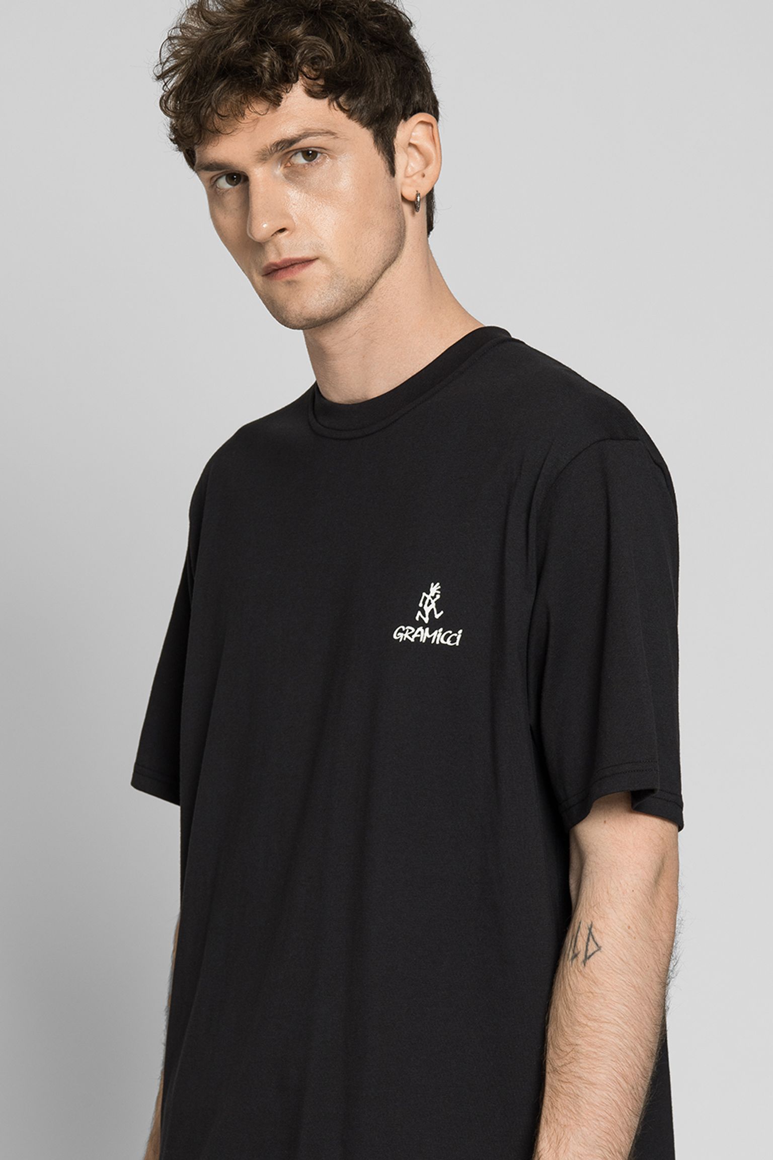 Футболка ONE POINT LOGO TEE