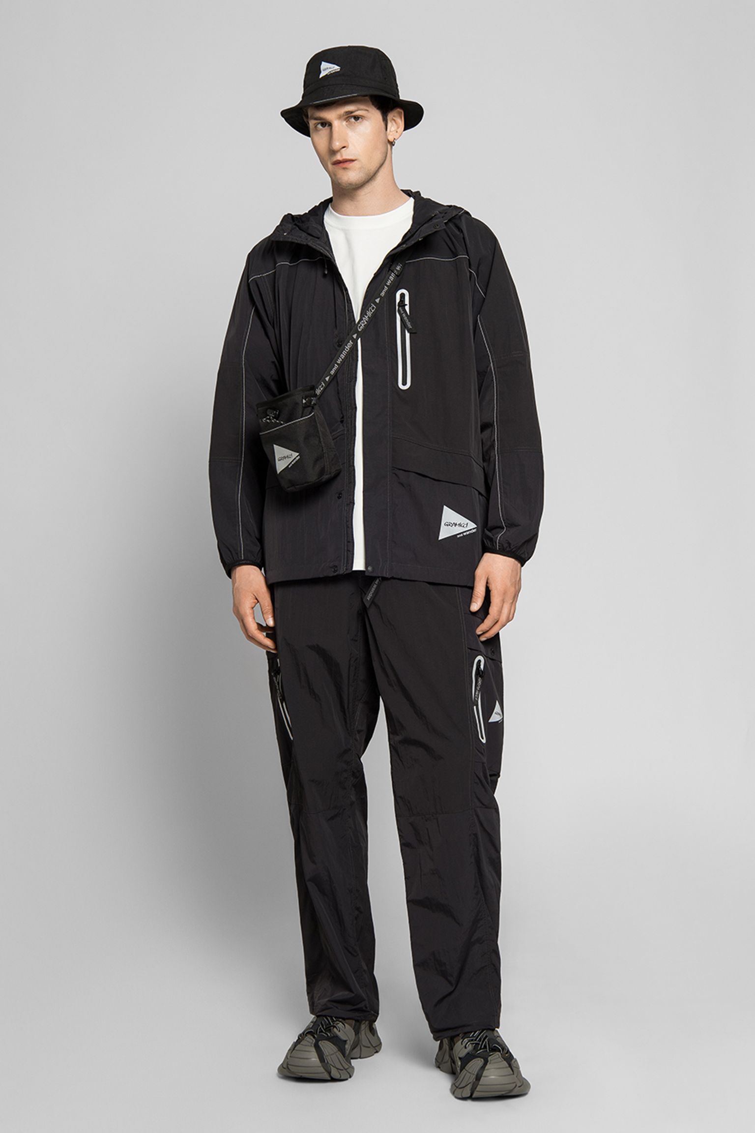 Брюки  PATCHWORK WIND PANT купить в Украине