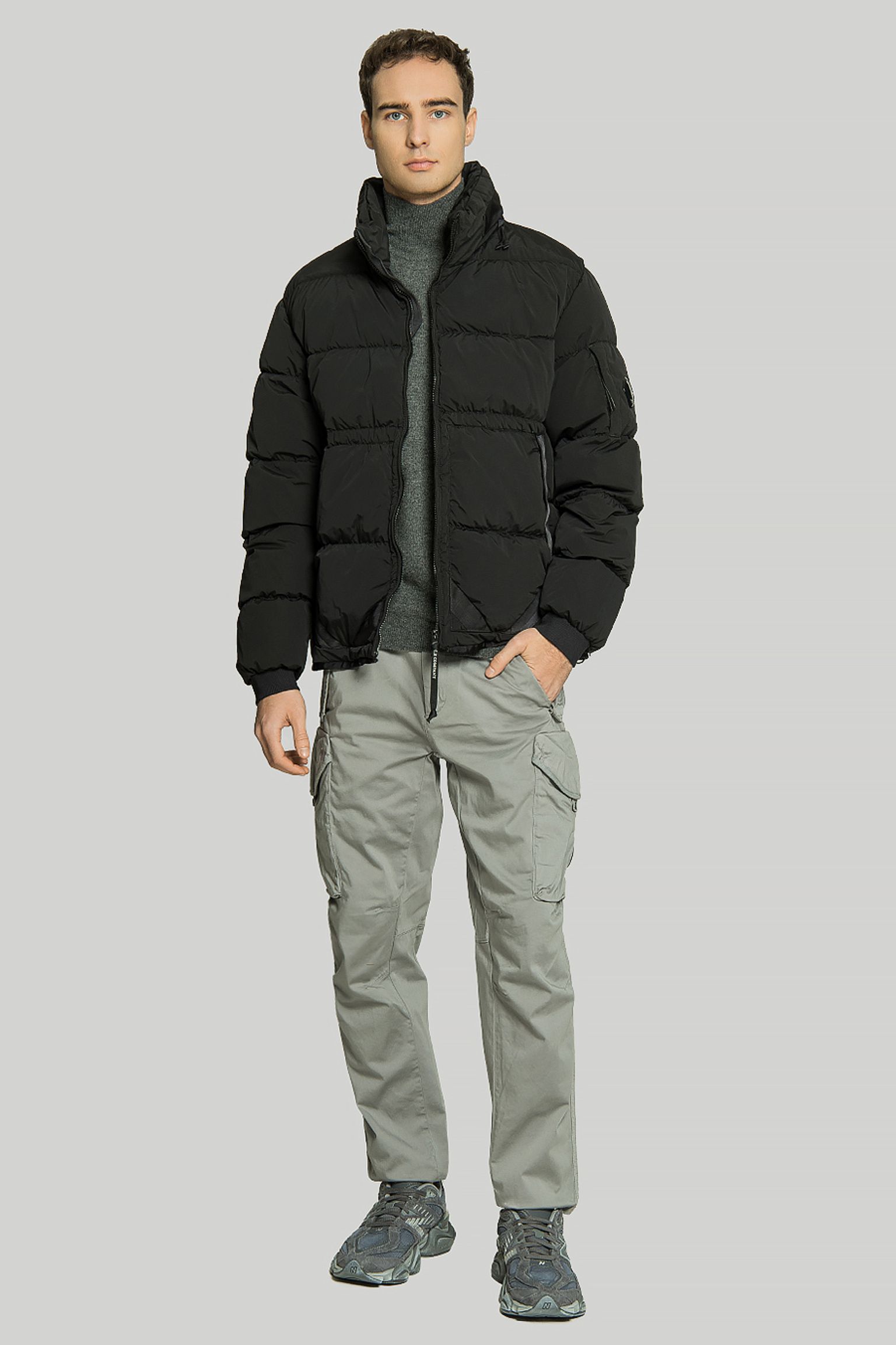 Пуховик  MEDIUM JACKET