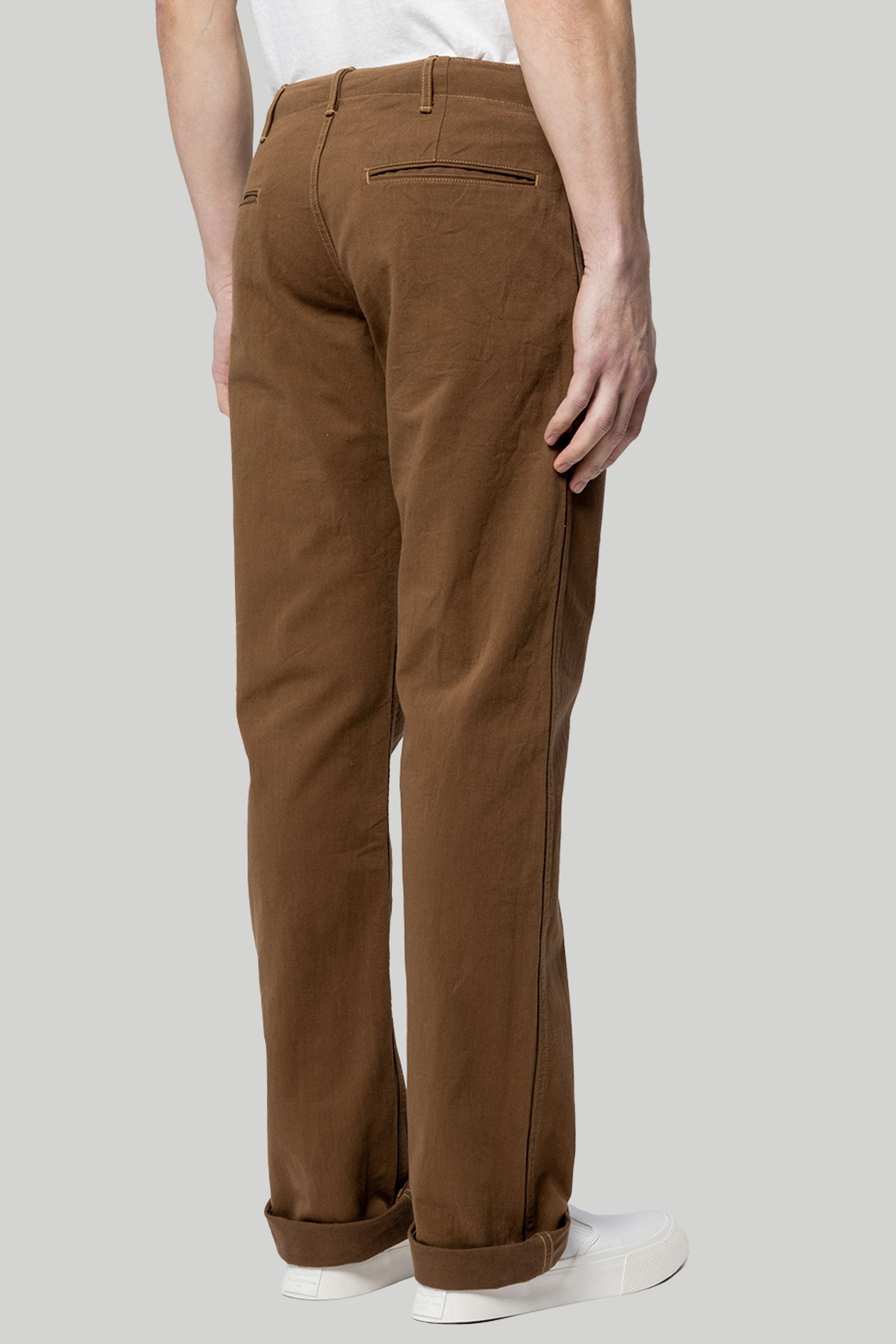 Брюки   SELVEDGE YARN-DYED UNEVENNESS CHINO PANTS