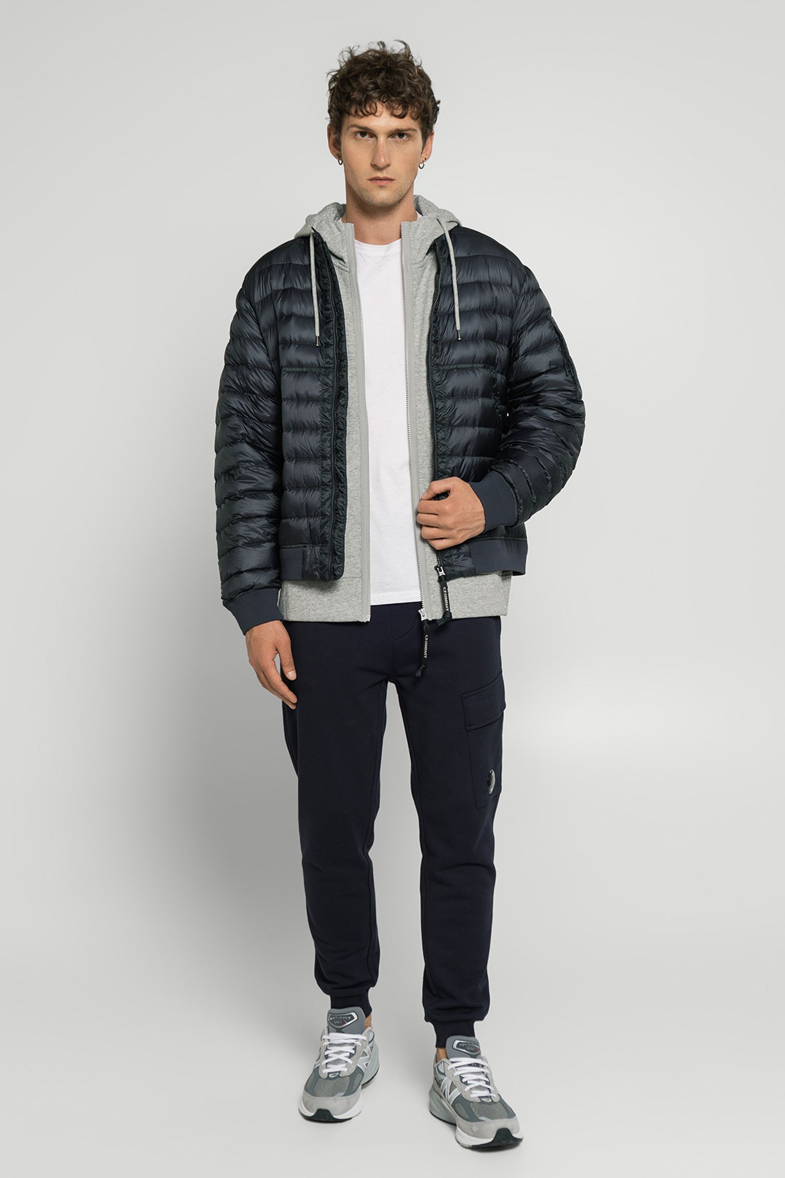 Пуховик OUTERWEAR SHORT JACKET IN DD SHELL с доставкой