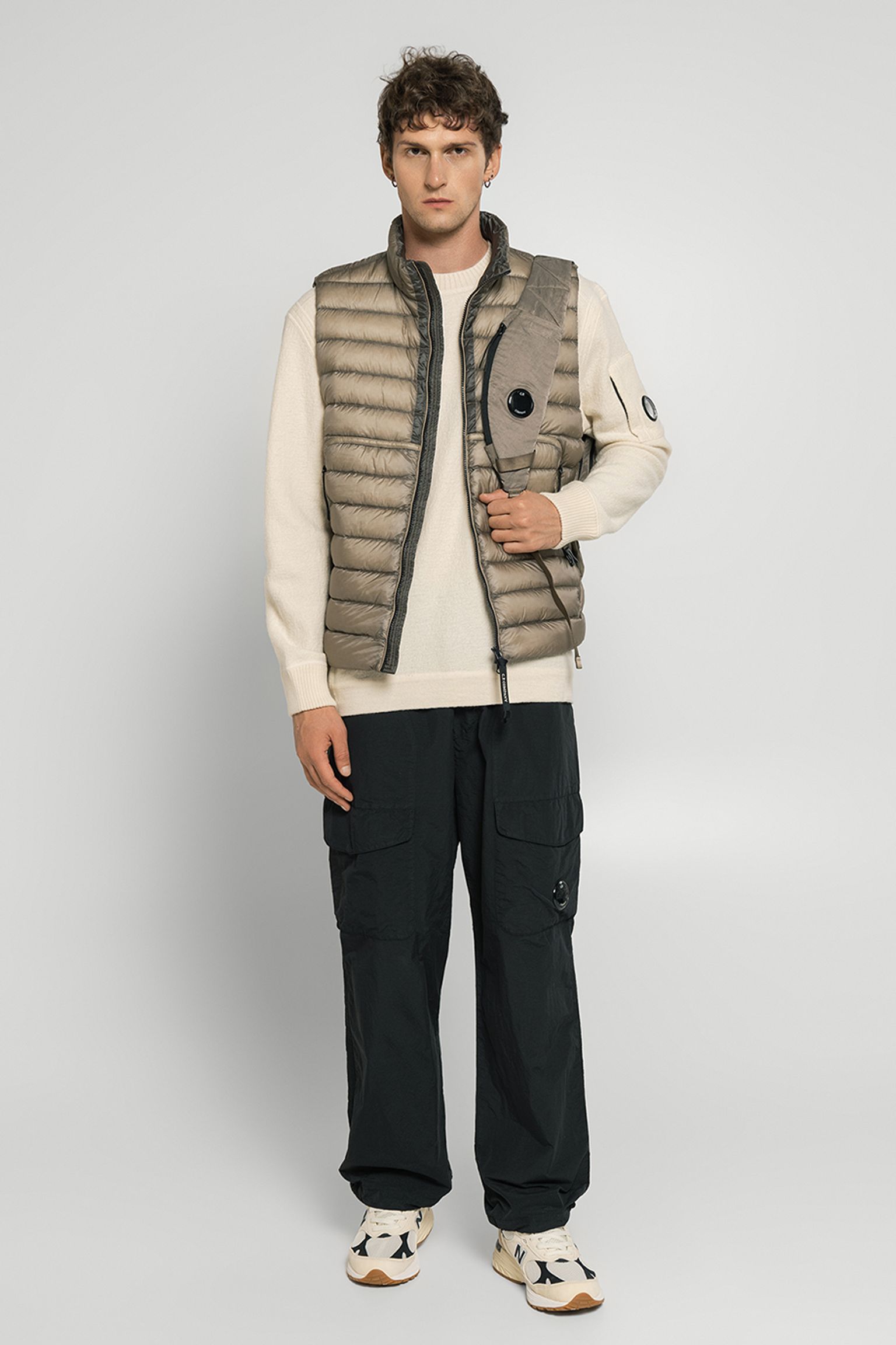 Жилет пуховой OUTERWEAR VEST IN DD SHELL