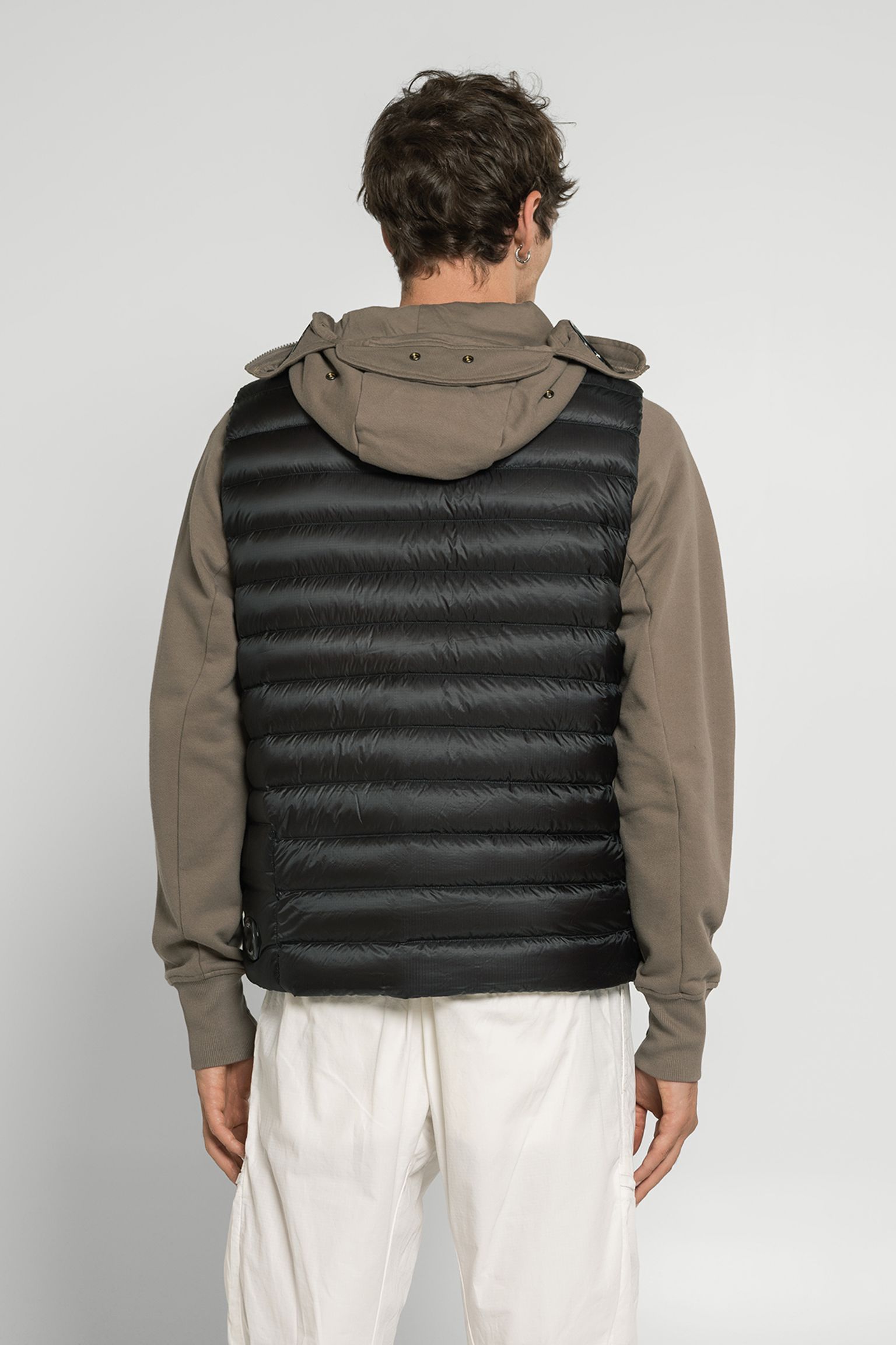 Жилет пуховой OUTERWEAR VEST IN DD SHELL