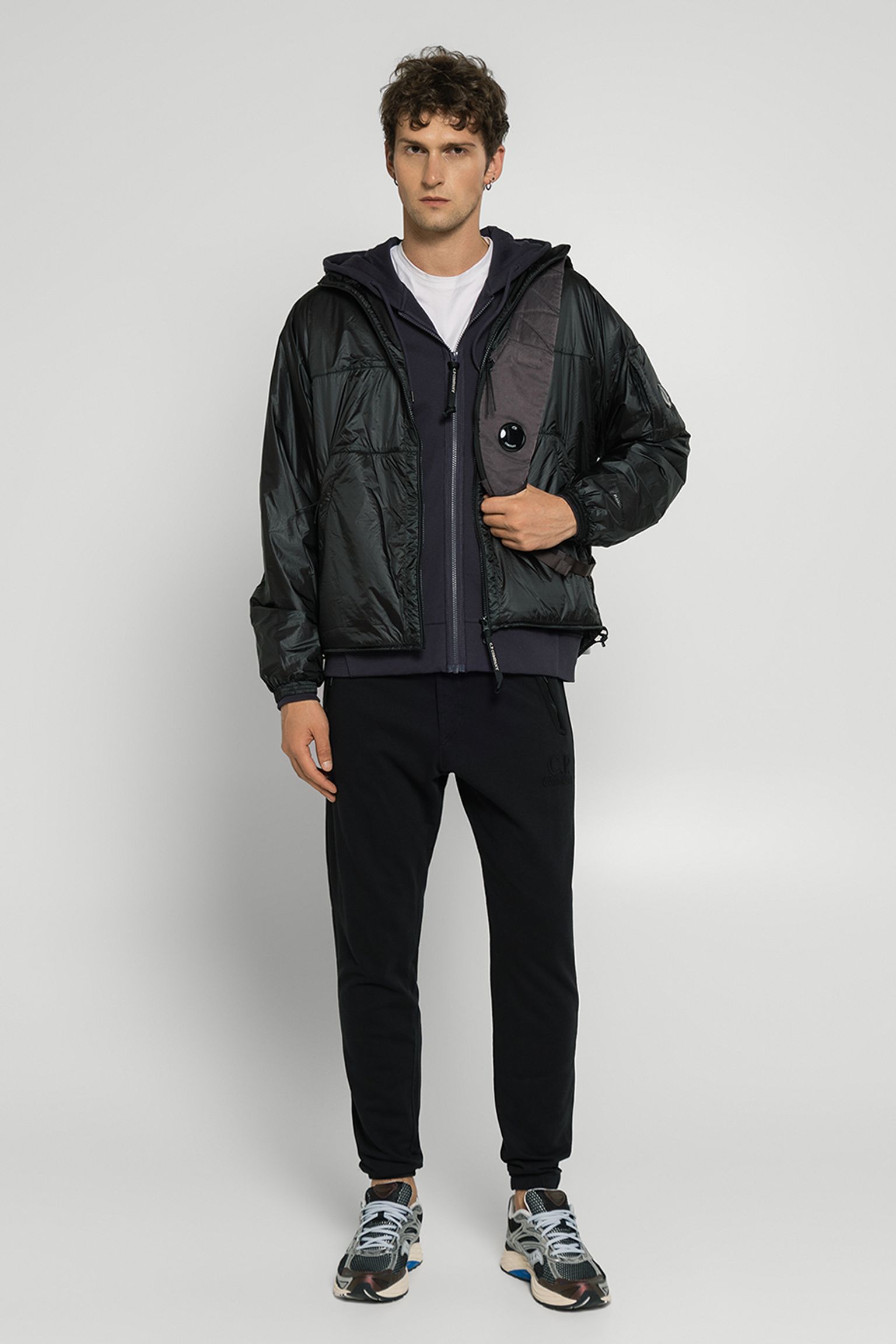 Спортивые брюки SWEATPANTS JOGGING PANT IN LIGHT FLEECE купить в Украине