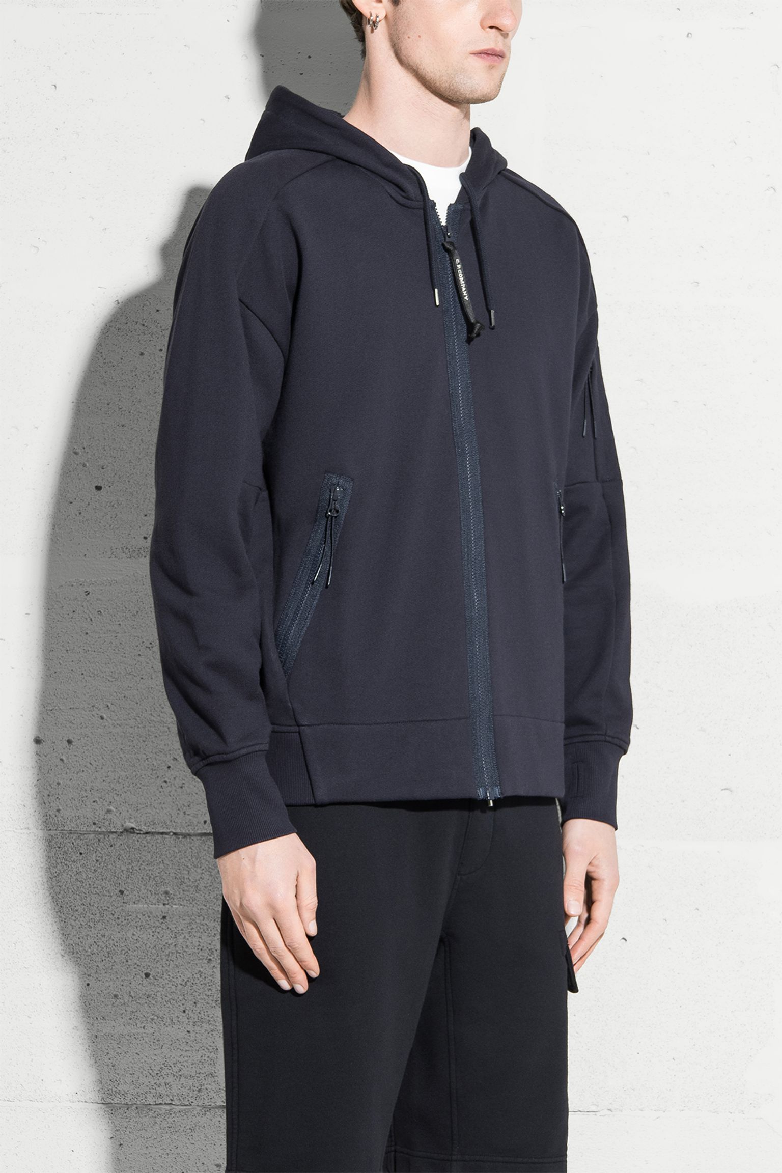 Спортивная кофта SWEATSHIRTS HOODED OPEN IN DIAGONAL RAISED FLEECE с доставкой