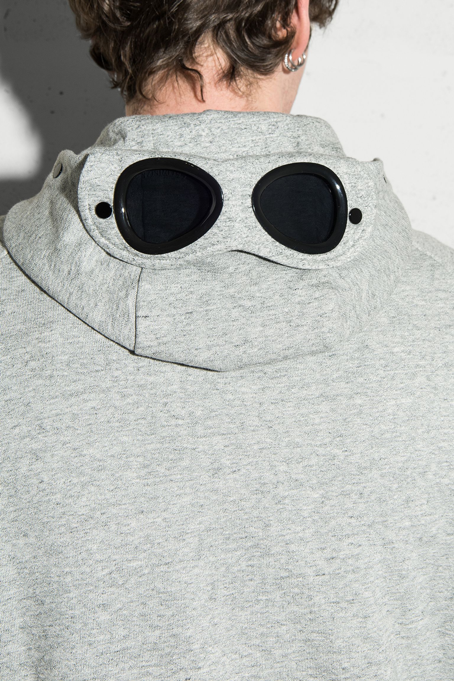 Широкий выбор Спортивная кофта SWEATSHIRTS HOODED OPEN IN DIAGONAL RAISED FLEECE