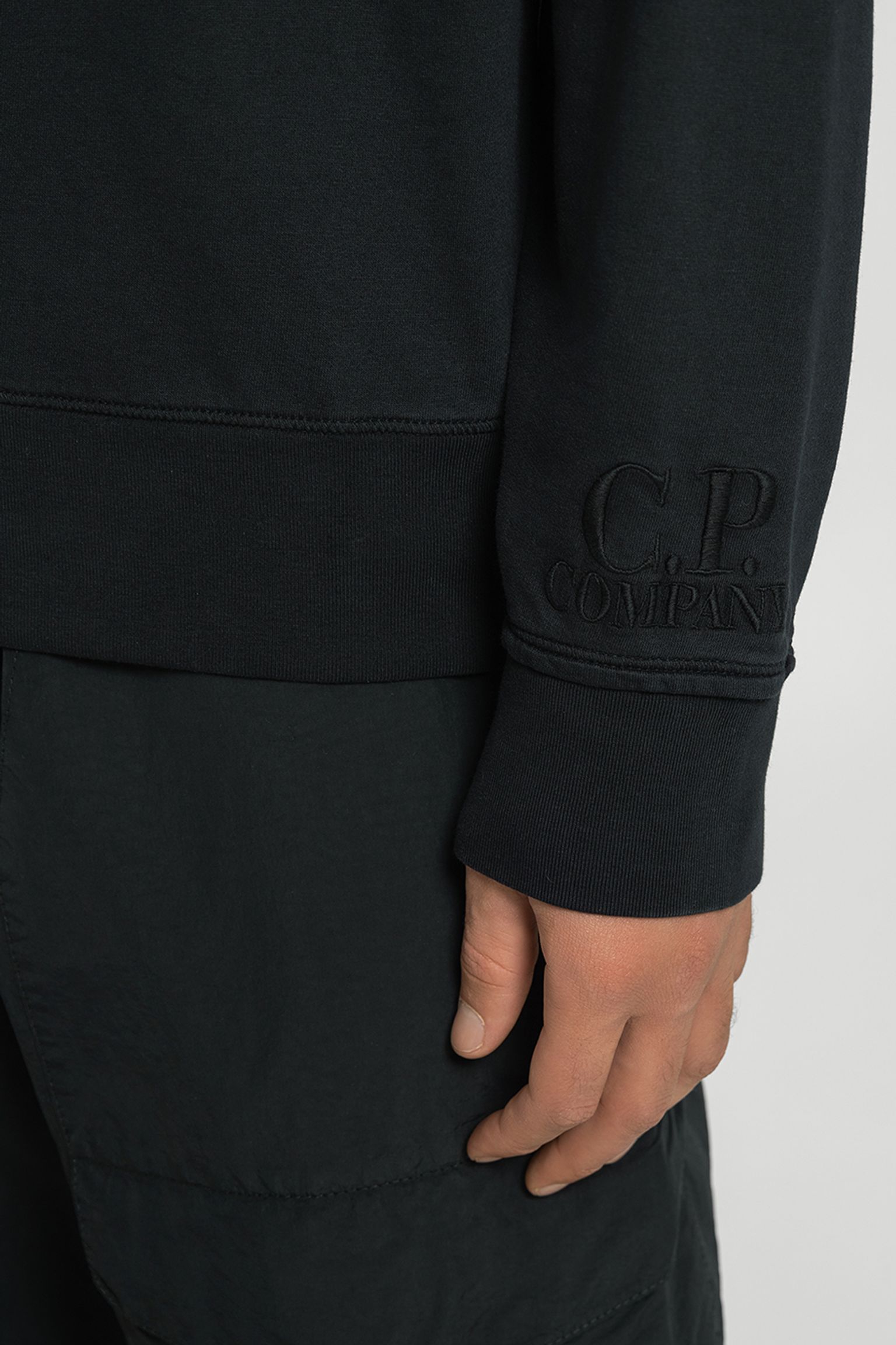 Свитшот SWEATSHIRTS CREW NECK IN LIGHT FLEECE