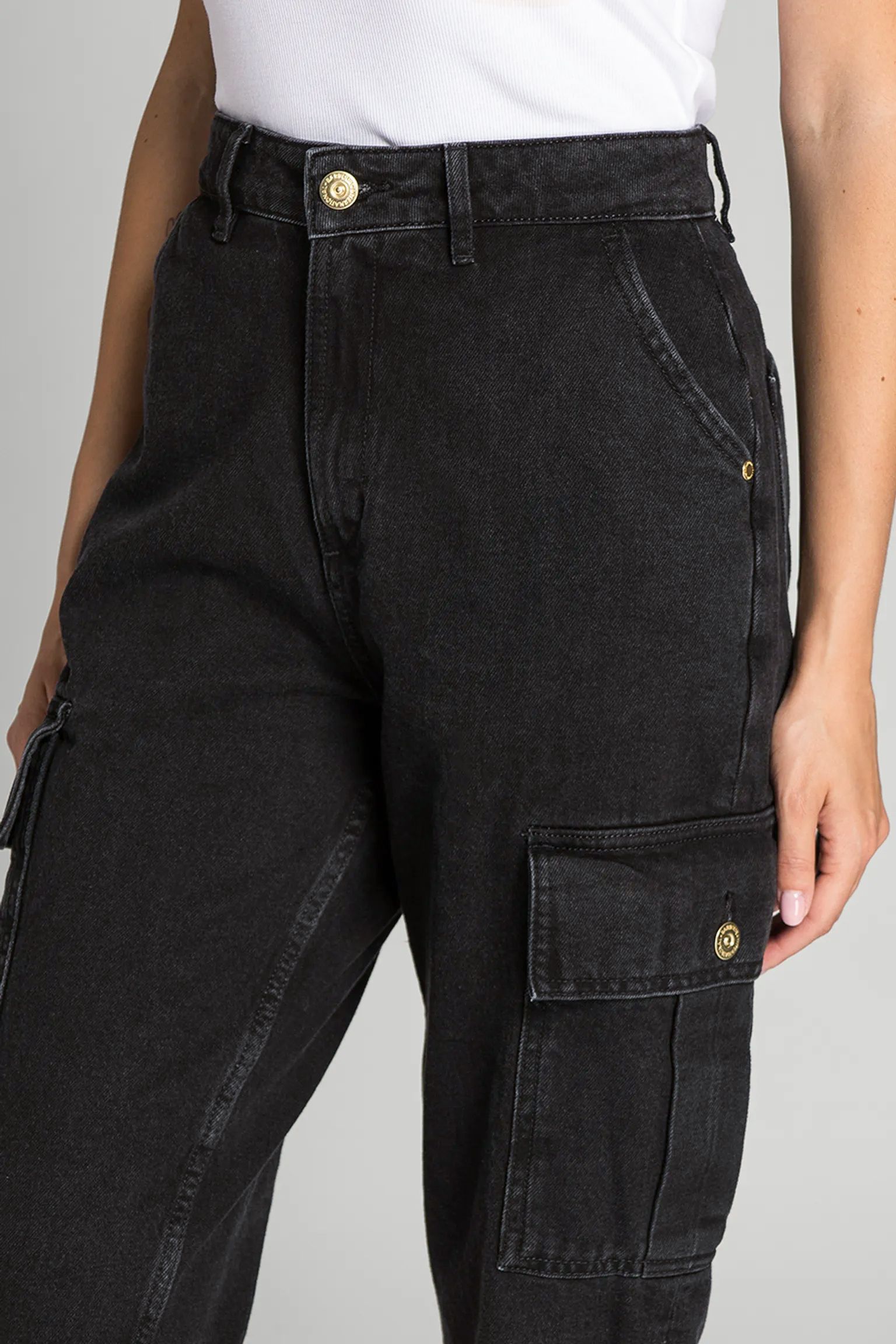 Широкий выбор Брюки MARIA JEANS