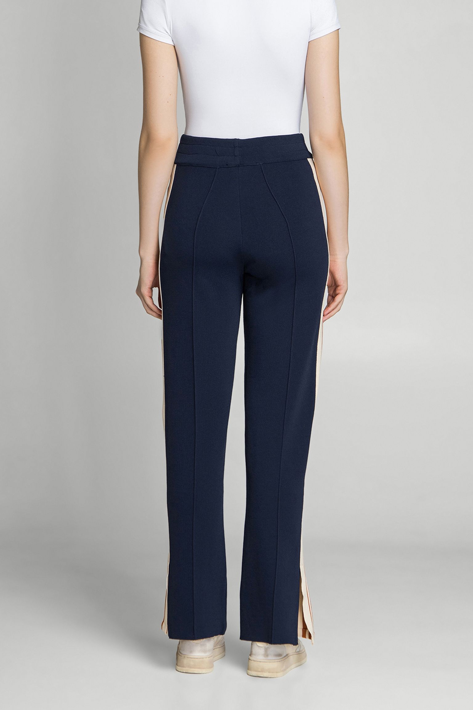 Стильні Спортивні брюки PANTS MAIN WOM