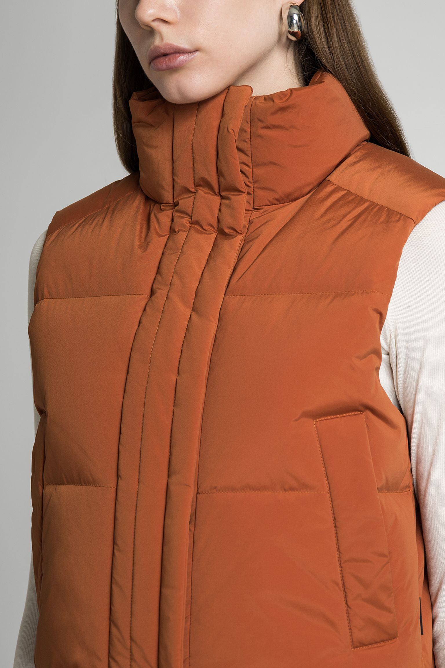 Широкий выбор Жилет пуховой  ALSEA SHORT VEST