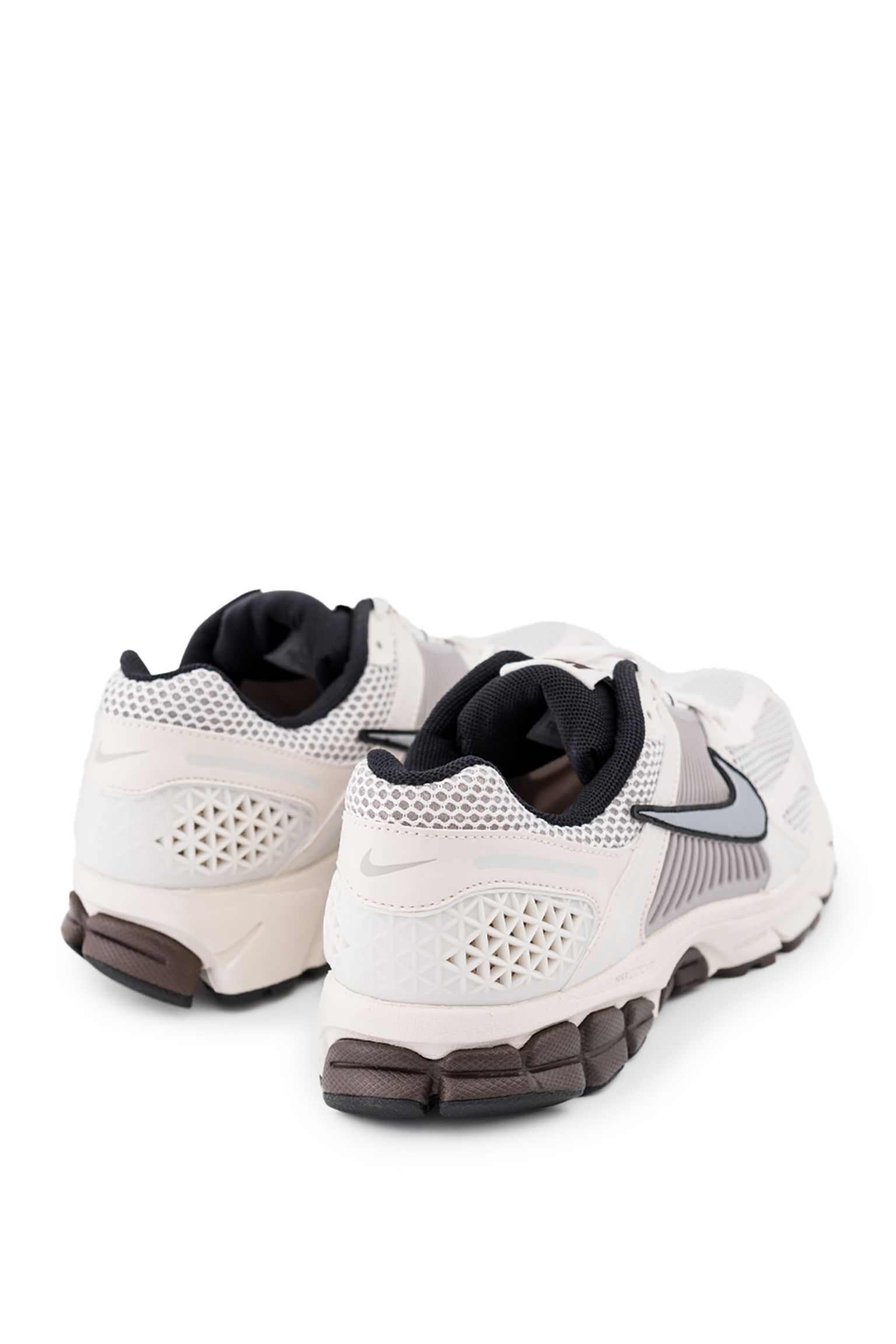 Кросівки Nike W NIKE ZOOM VOMERO 5