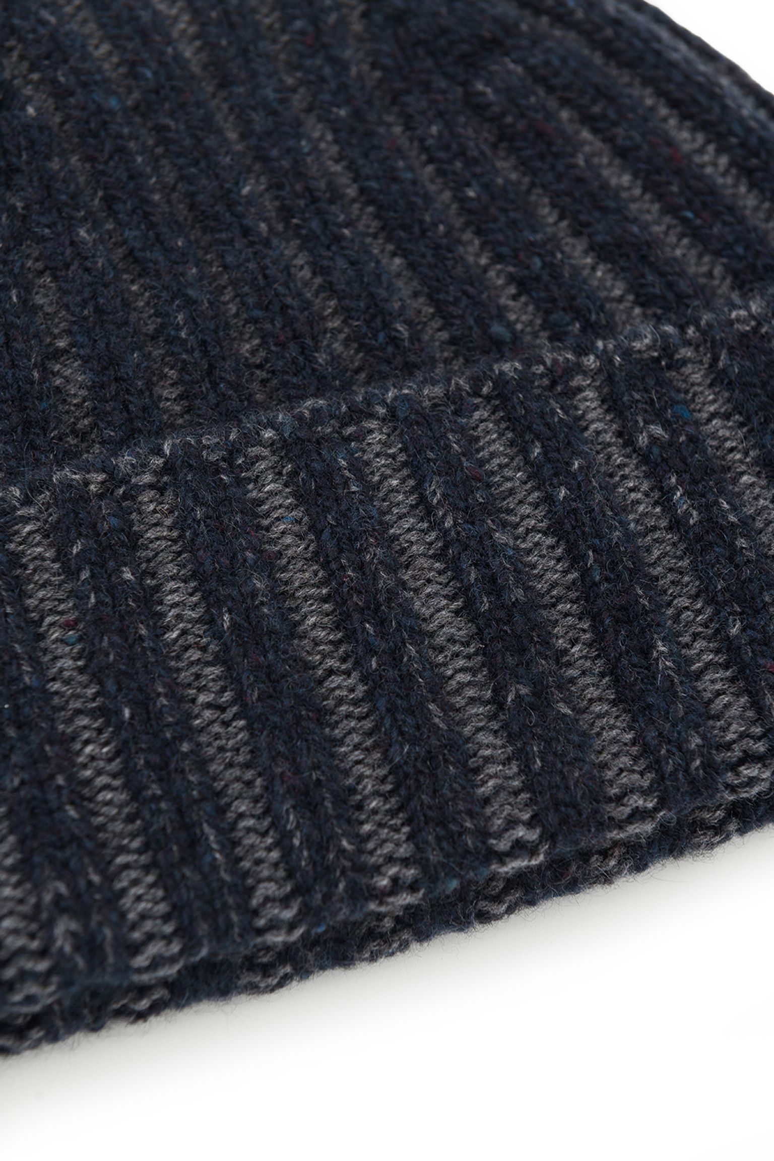 Стильні Шапка   CASHMERE DONEGAL PLAITED RIB BEANIE