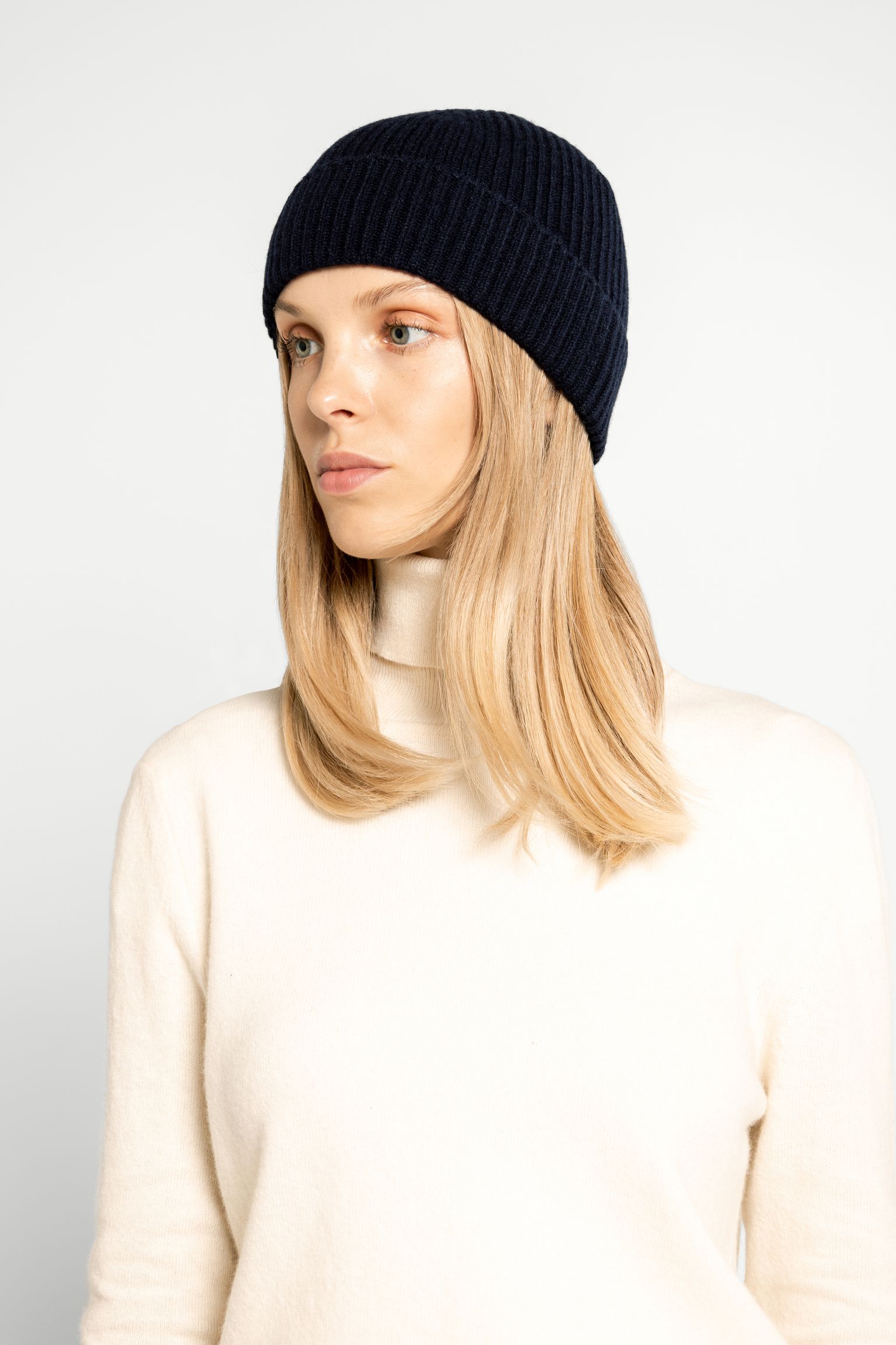 Шапка   CASHMERE RIBBED HAT