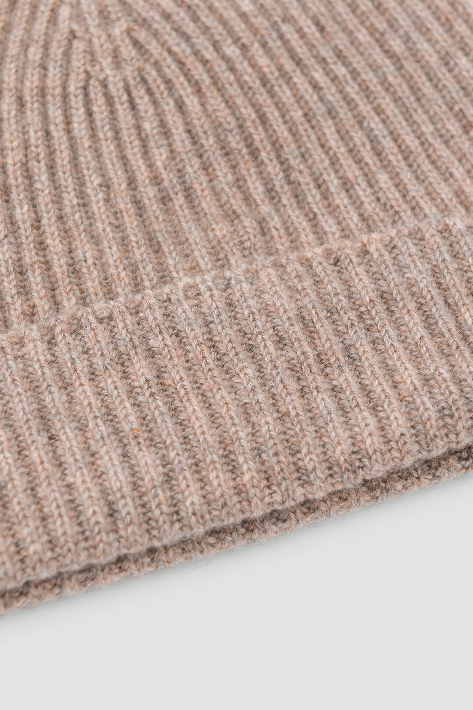 Шапка   CASHMERE RIBBED HAT