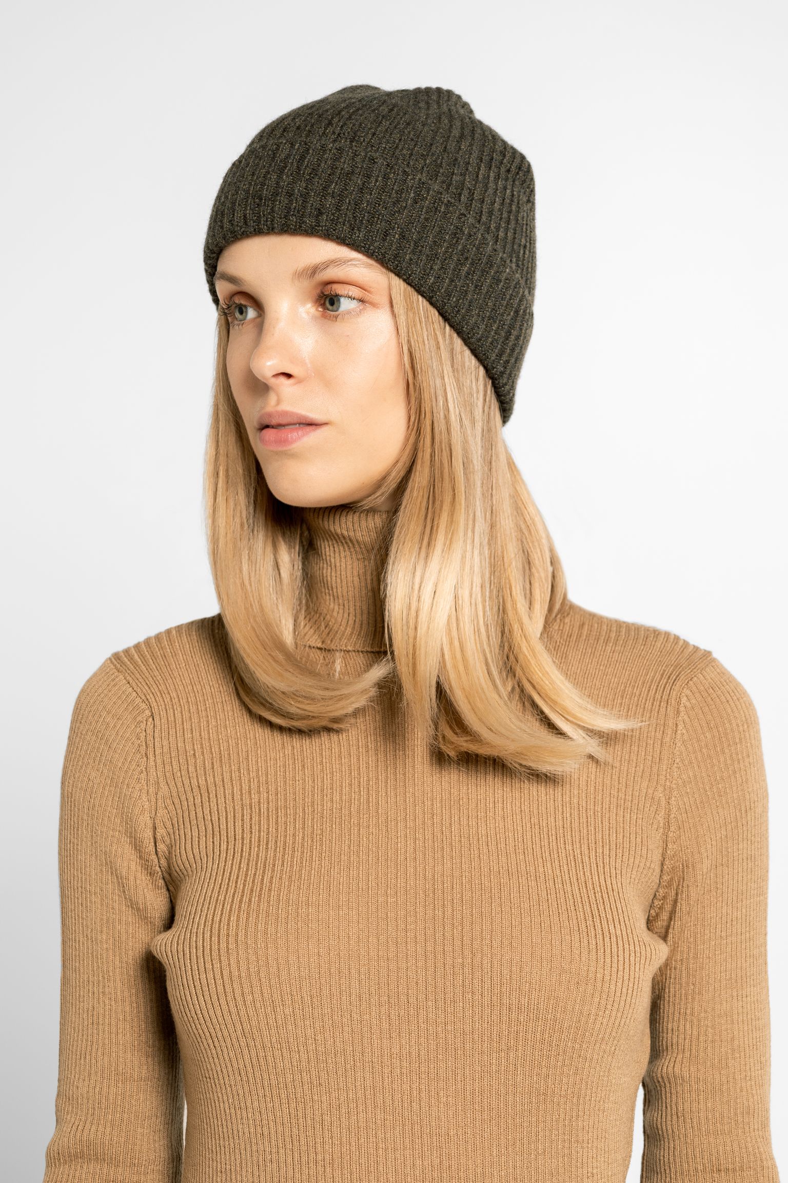 Шапка   CASHMERE RIBBED HAT