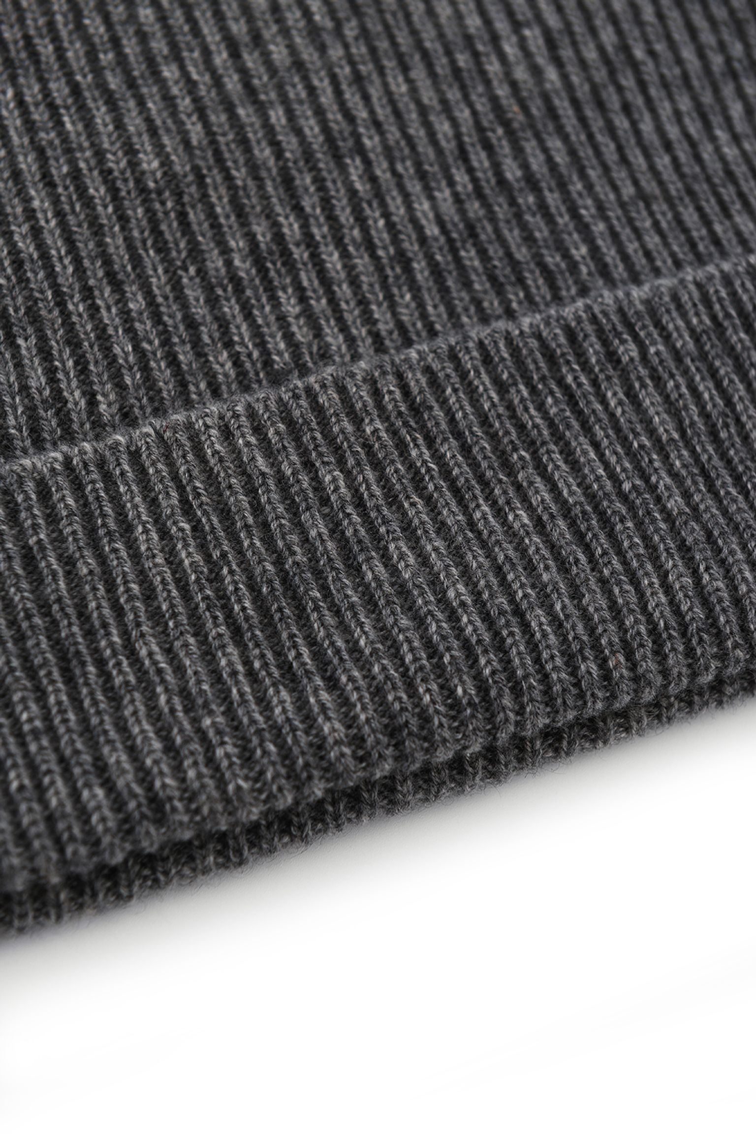 Стильні Шапка   CASHMERE RIBBED SLOUCHY BEANIE