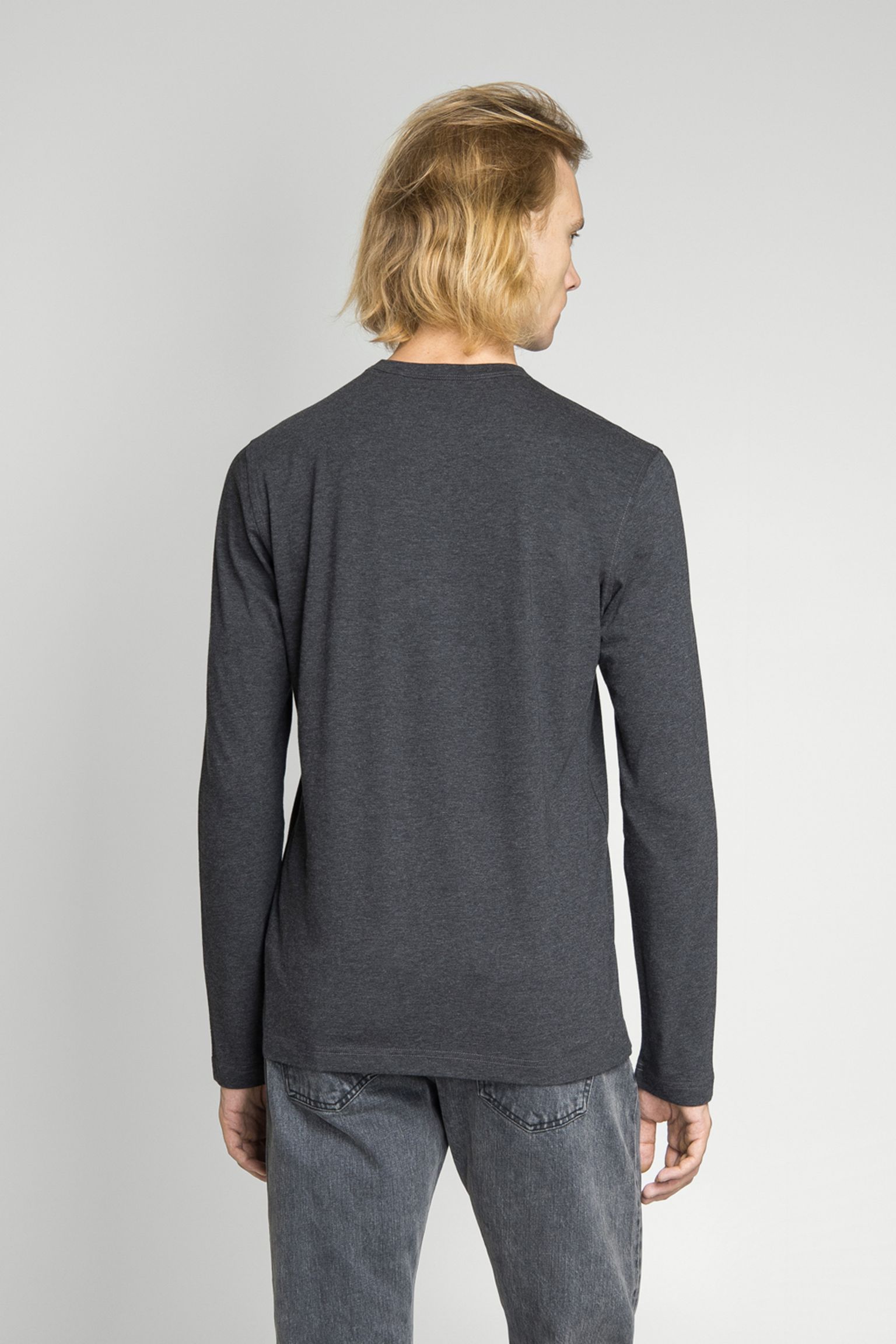 Лонгслив LONG SLEEVED T-SHIRT