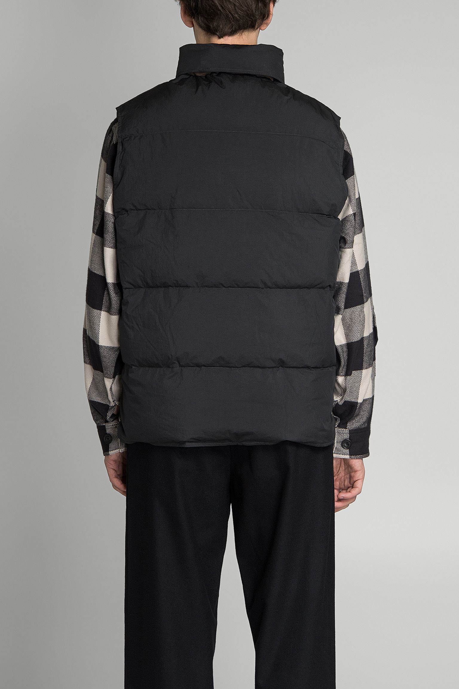 жилет NYLON PADDED MT.VEST