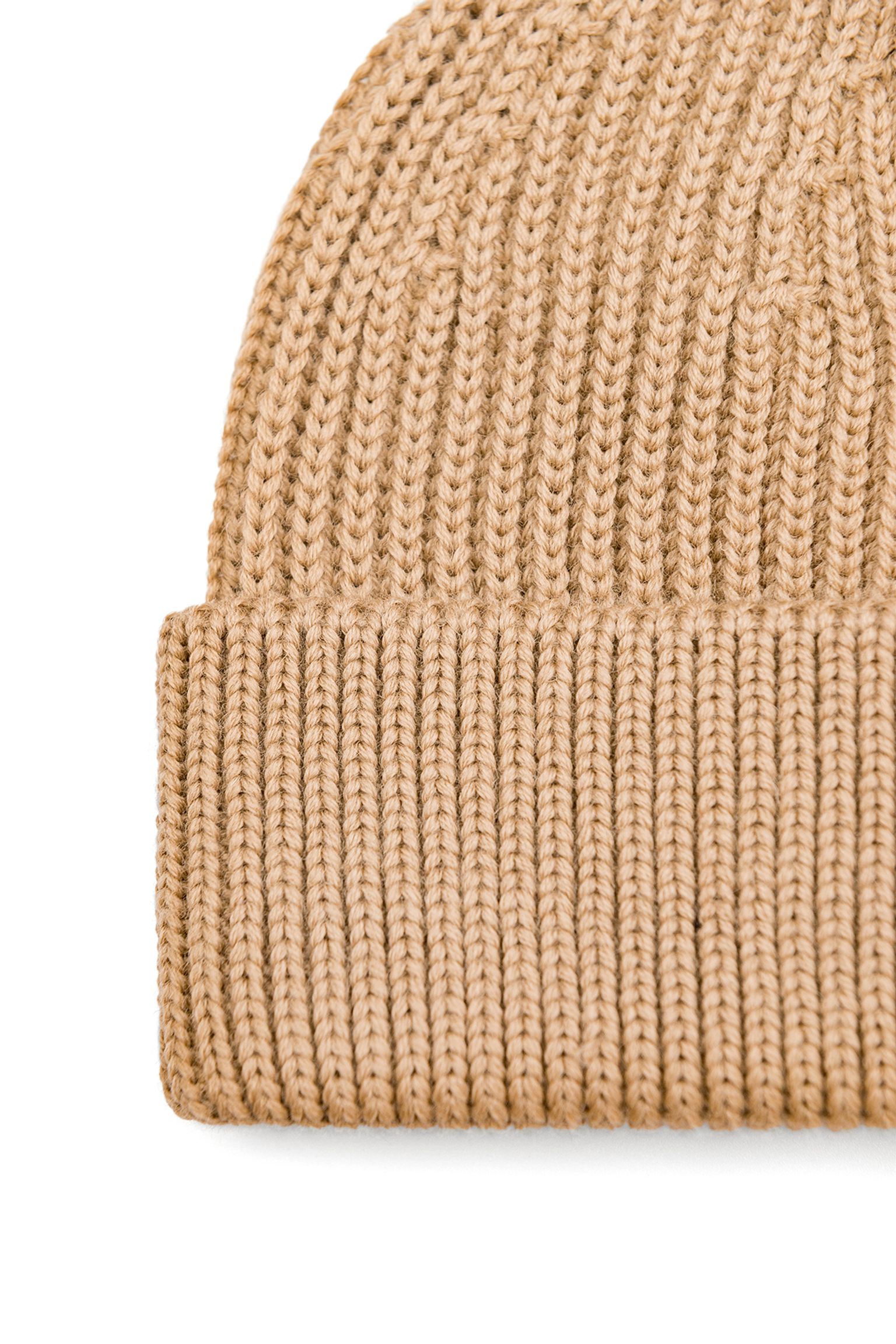 Шапка BEANIE MEDIUM