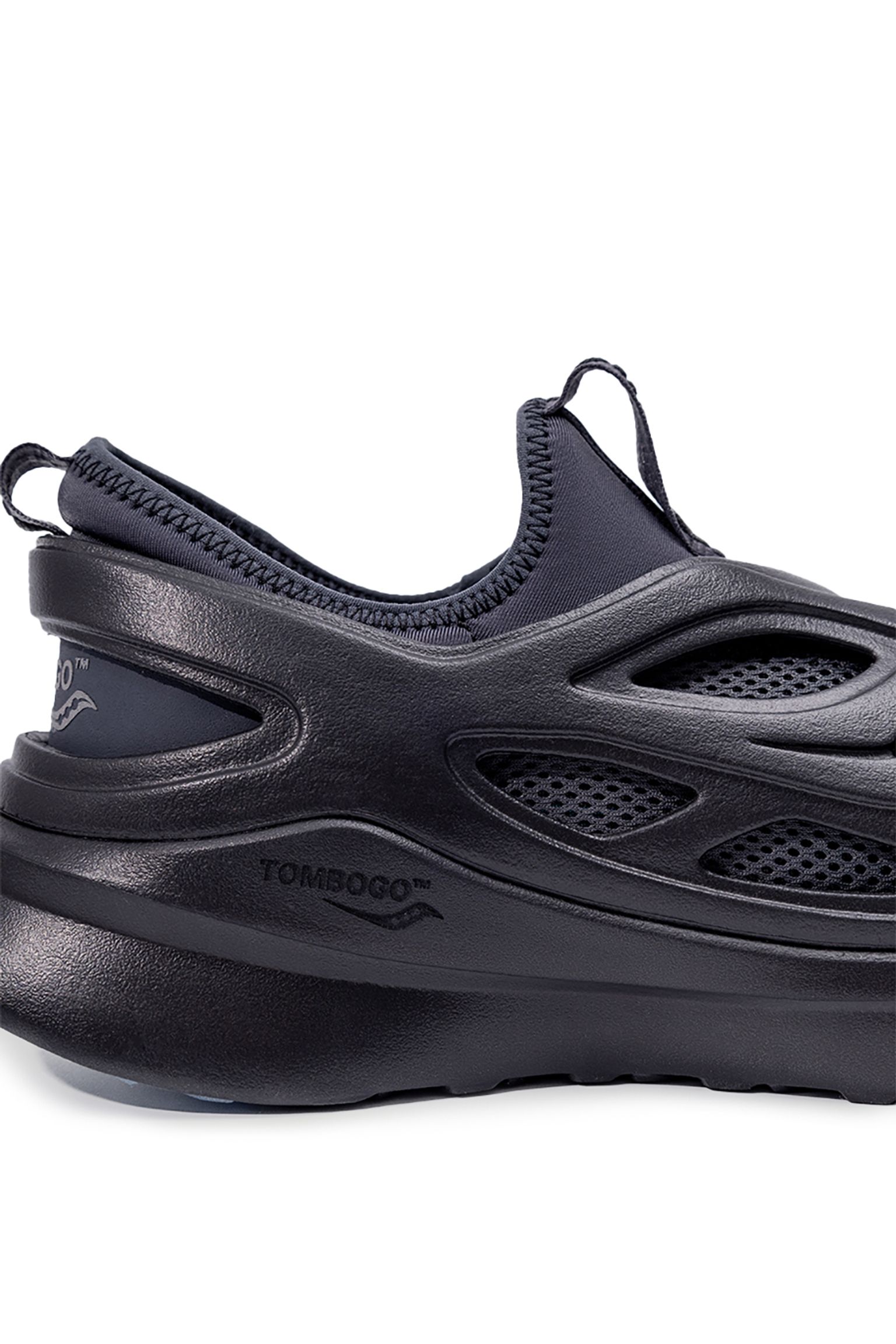Кроссовки Saucony BUTTERFLY с доставкой