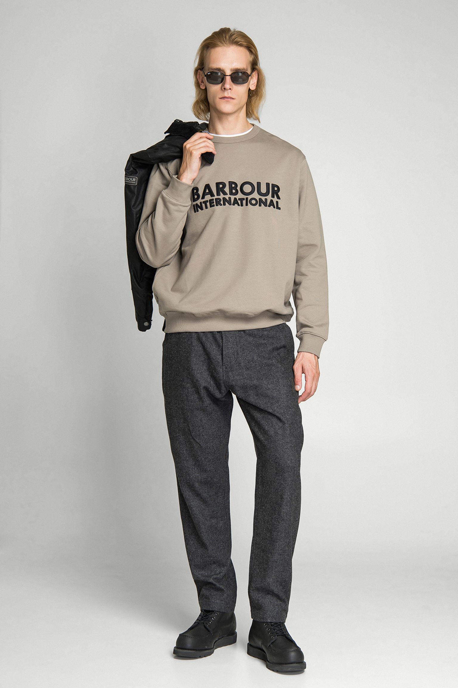 Свитшот OTIS LOGO CREW NECK SWEATSHIRT с доставкой