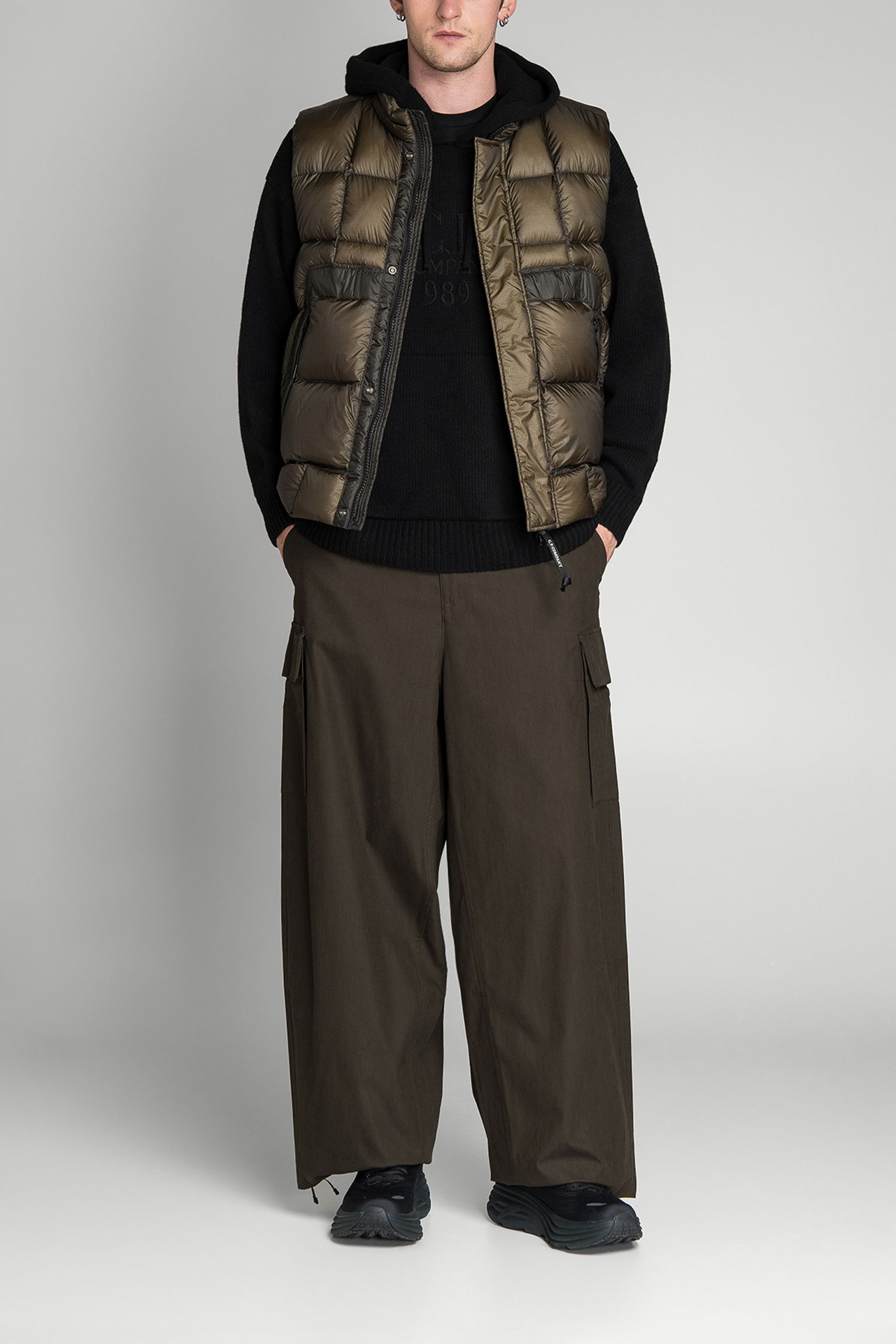 Жилет пуховий OUTERWEAR VEST IN DD SHELL купити в Україні