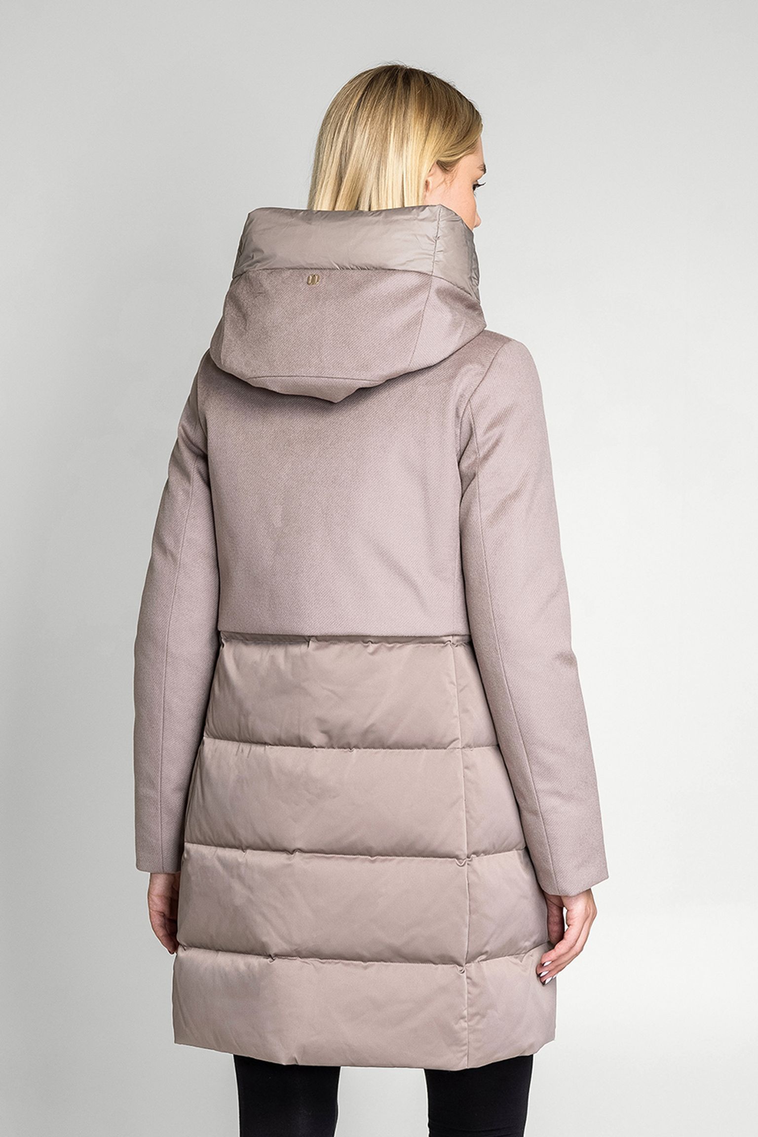 Стильные Пальто пуховое WOMAN OUTER JACKET
