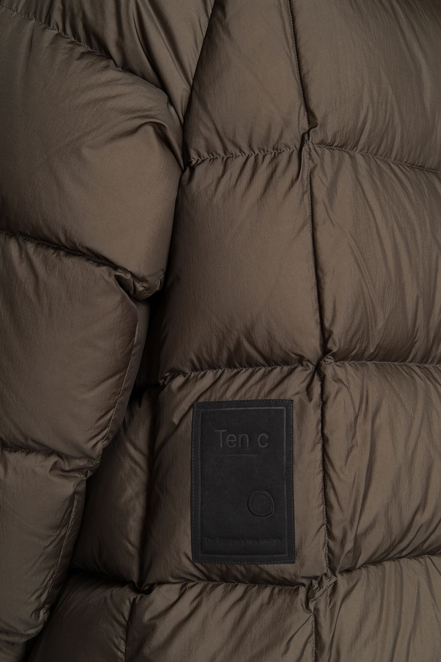 Широкий выбор Пуховик TANKER COMBO DOWN JACKET