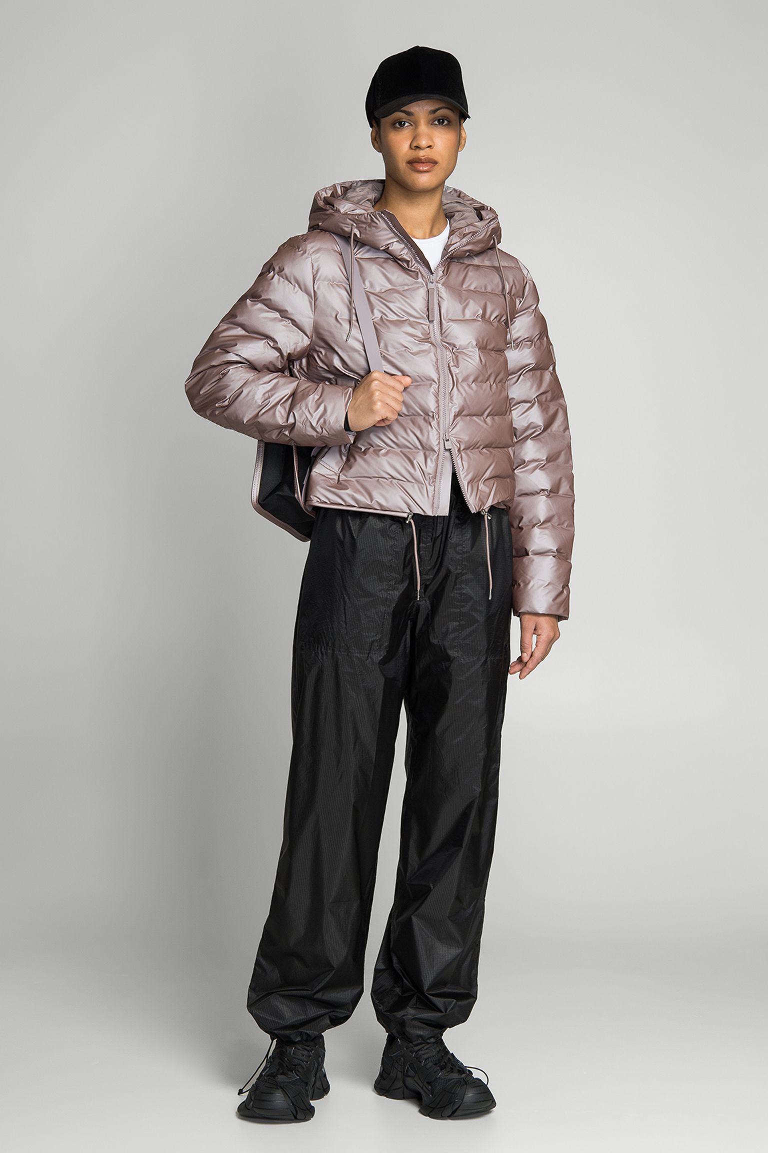 куртка Lohja Short Puffer Jacket W3T4