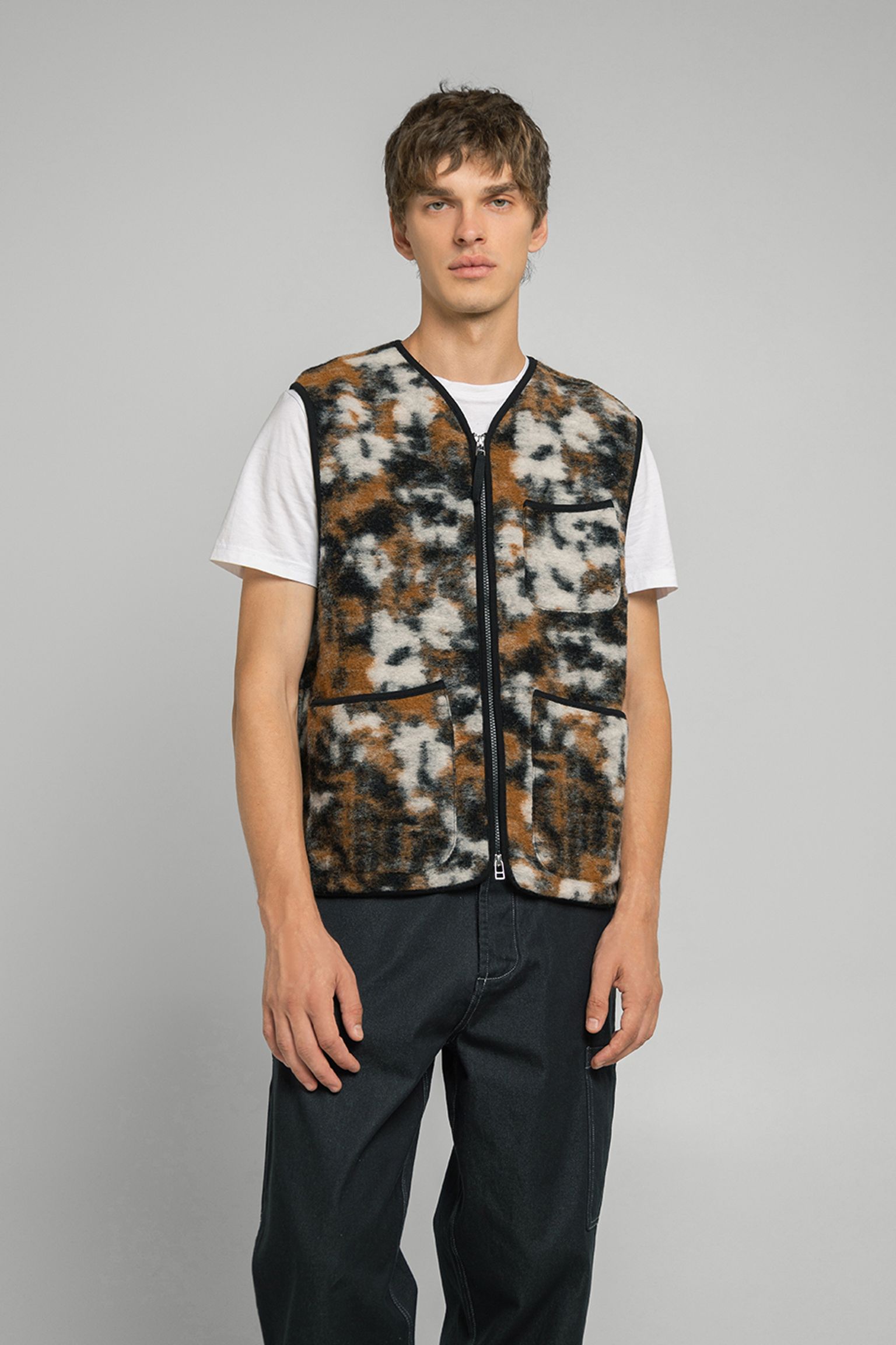 Жилет   ZIP GILET