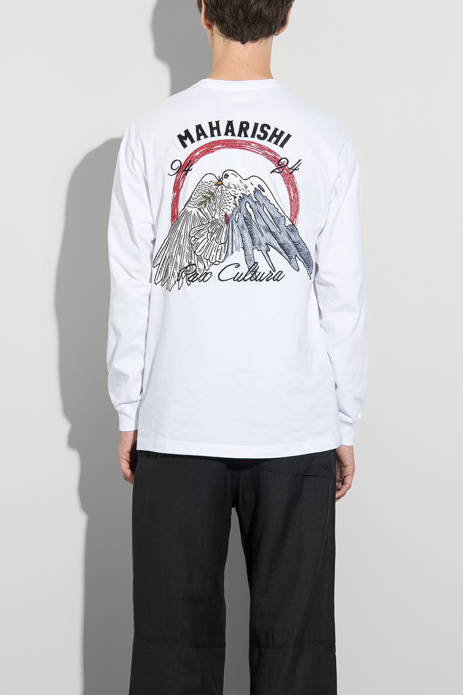 Стильные лонгслив Peace Mount Maha L/S T-Shirt