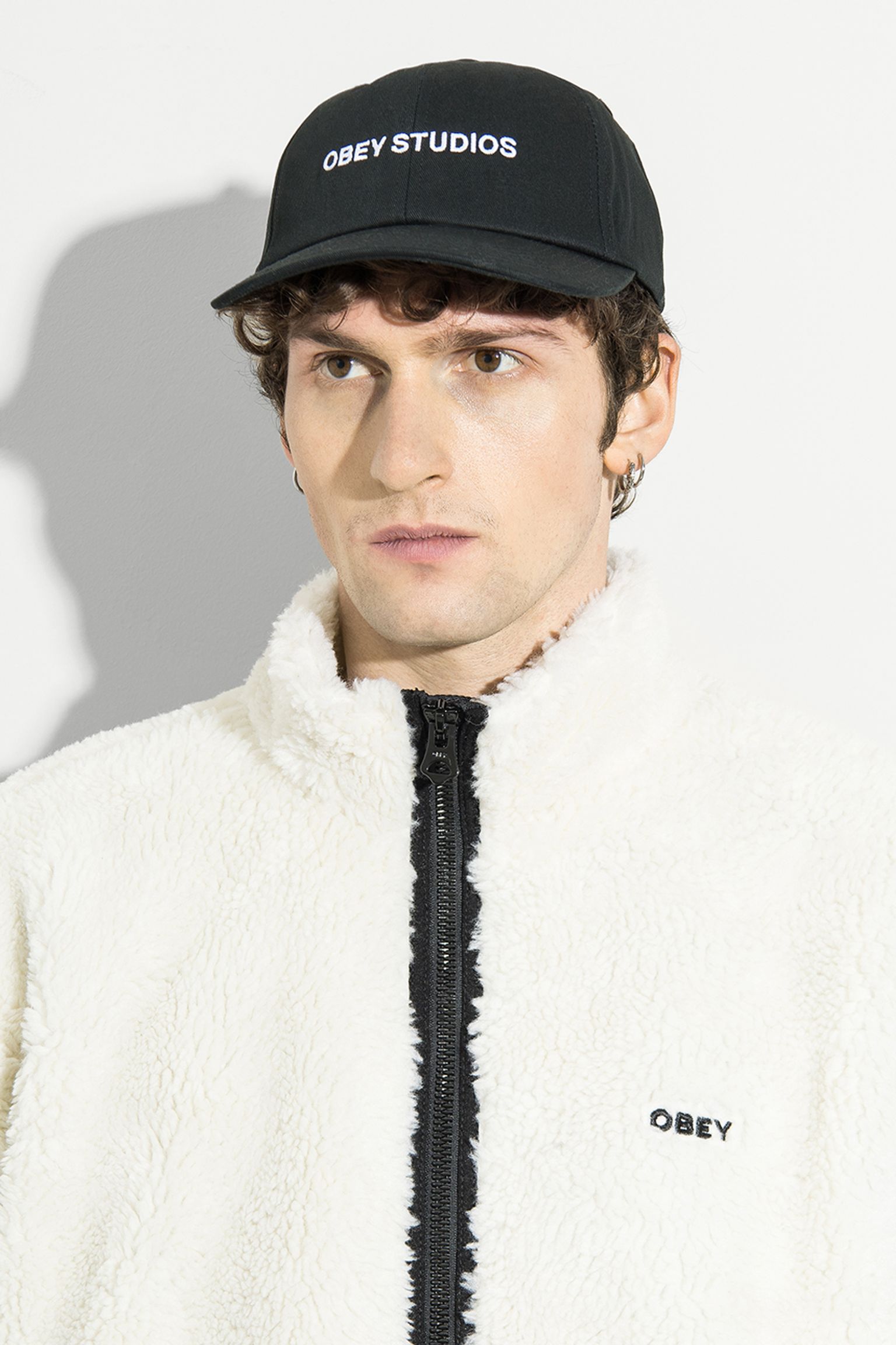 Бейсболка STUDIOS TWILL 6 PANEL STRAPBACK купити в Україні