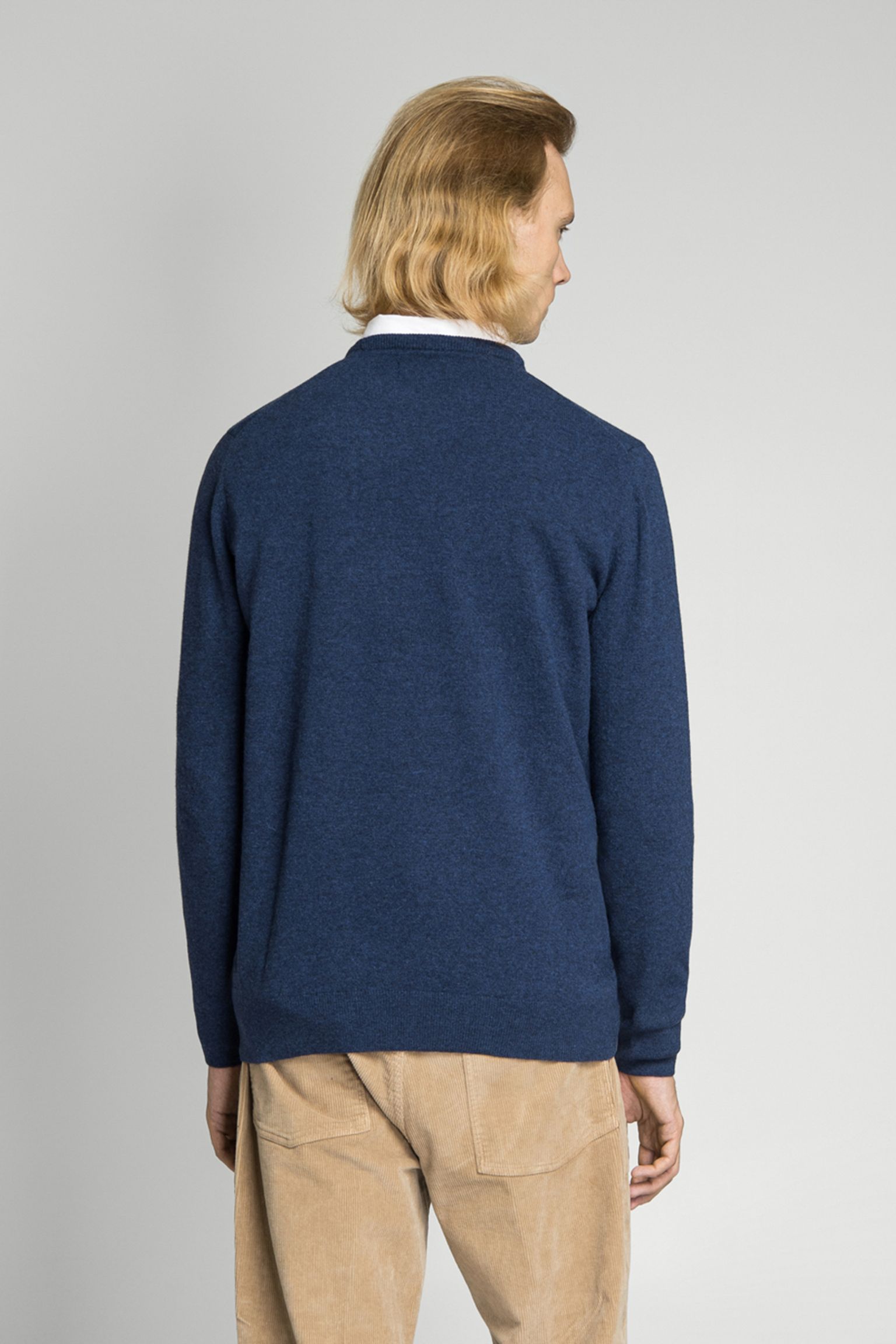 Широкий выбор Свитер Essential Lambswool Crew Neck