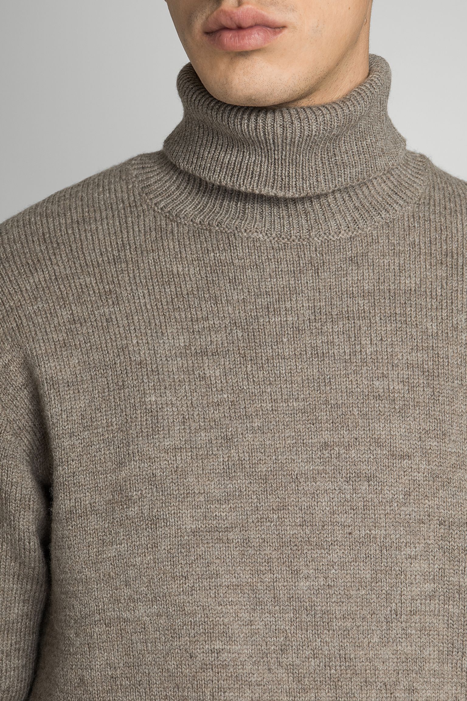 Гольф Maker's Stitch Polo Neck