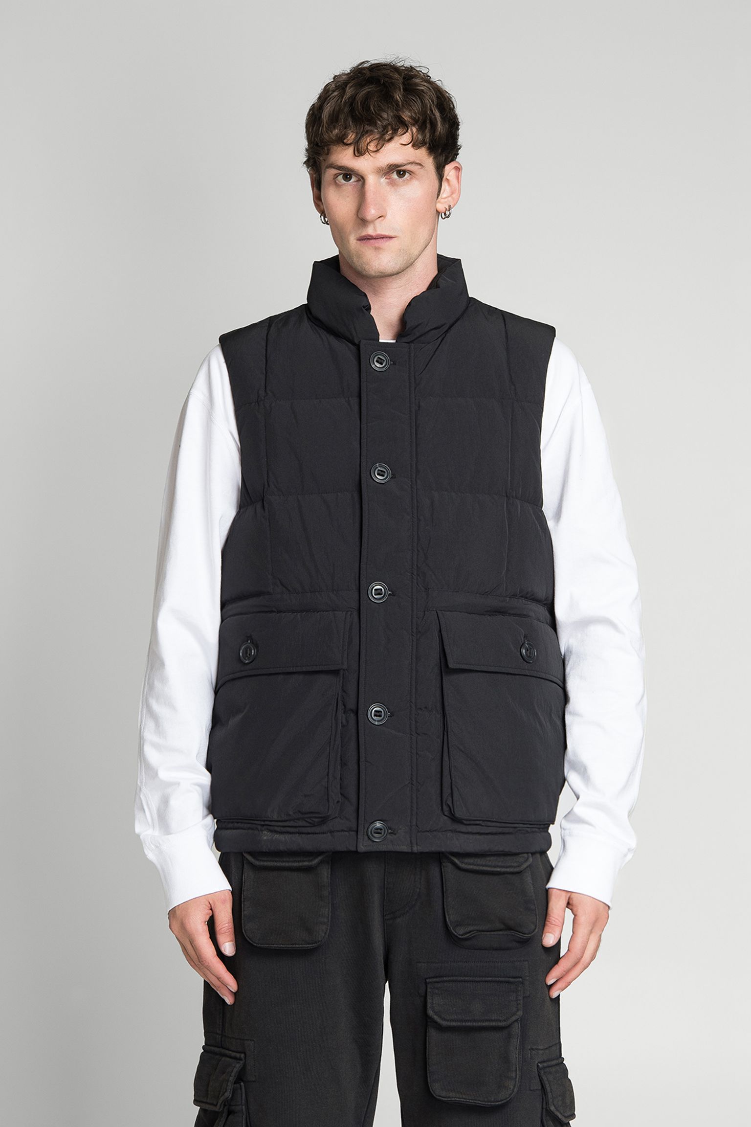 Жилет пуховий  KARAKORAM DOWN VEST купити в Україні