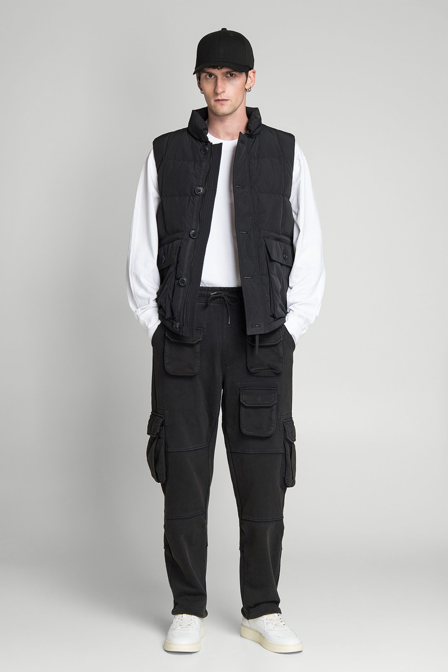 Жилет пуховий  KARAKORAM DOWN VEST з доставкою