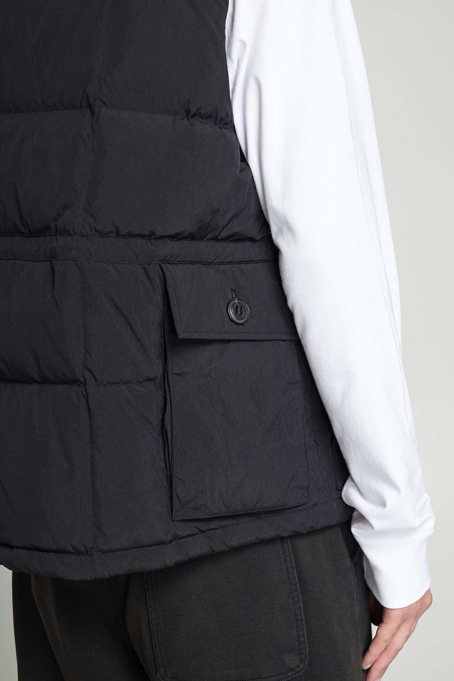 Жилет KARAKORAM DOWN VEST