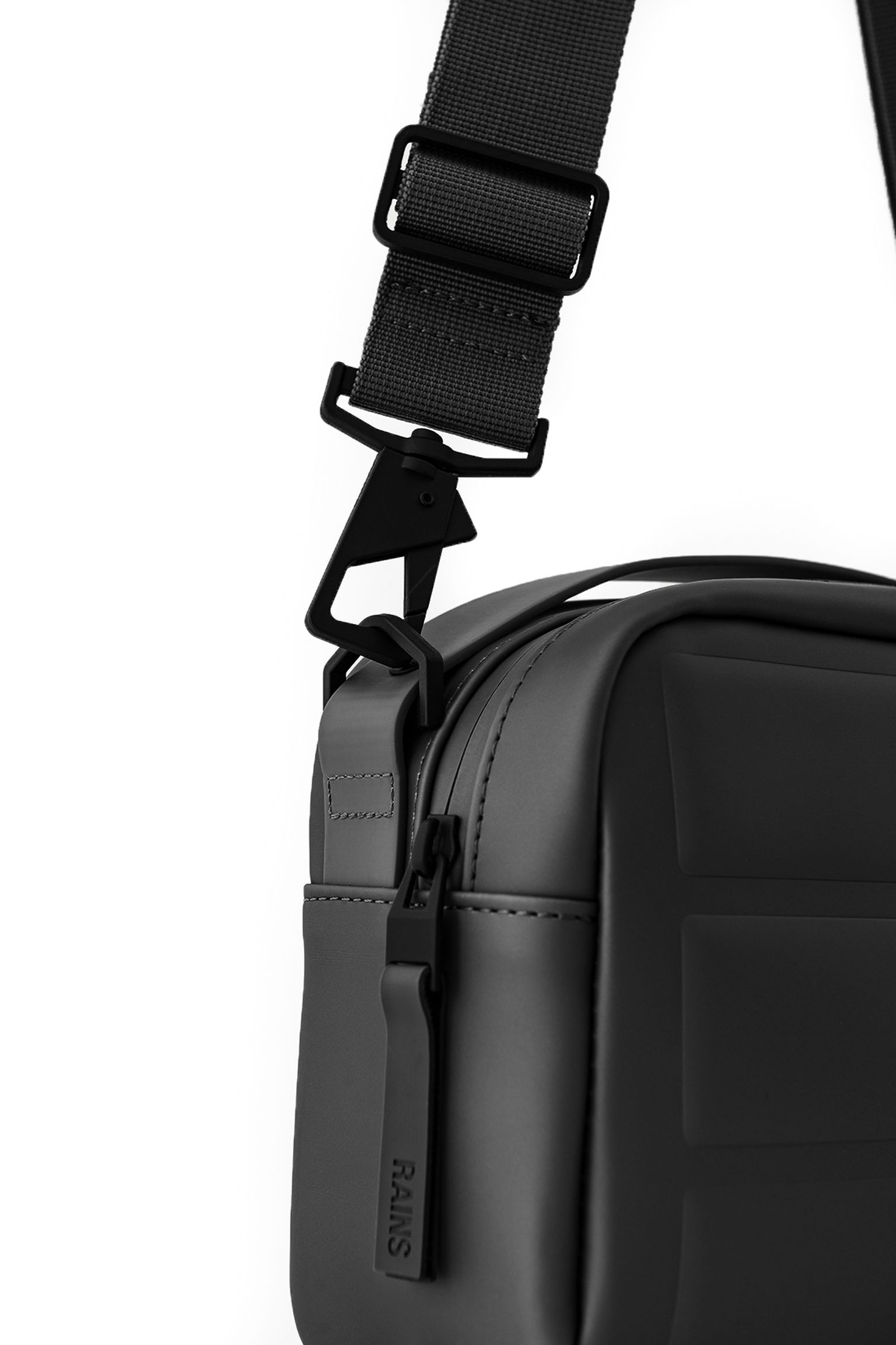 Широкий выбор сумка Shield Box Bag W3
