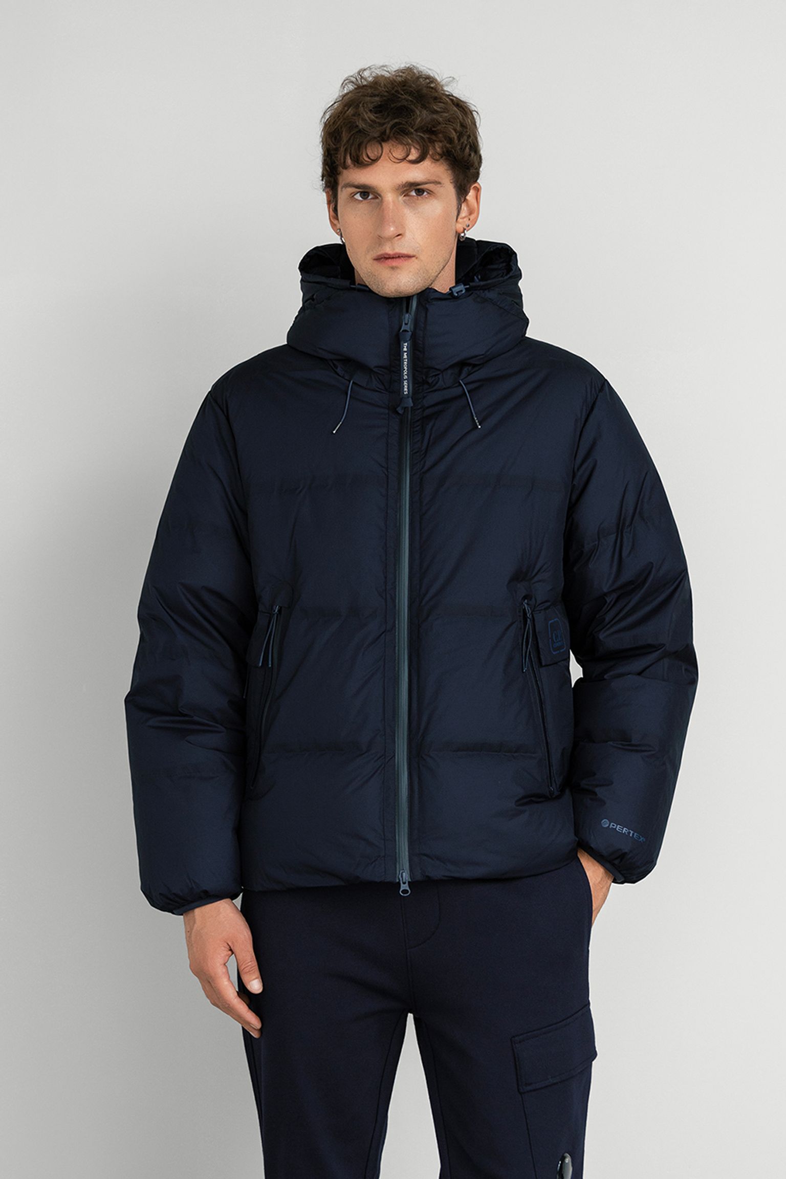 Пуховик METROPOLIS MEDIUM JACKET IN PERTEX с доставкой