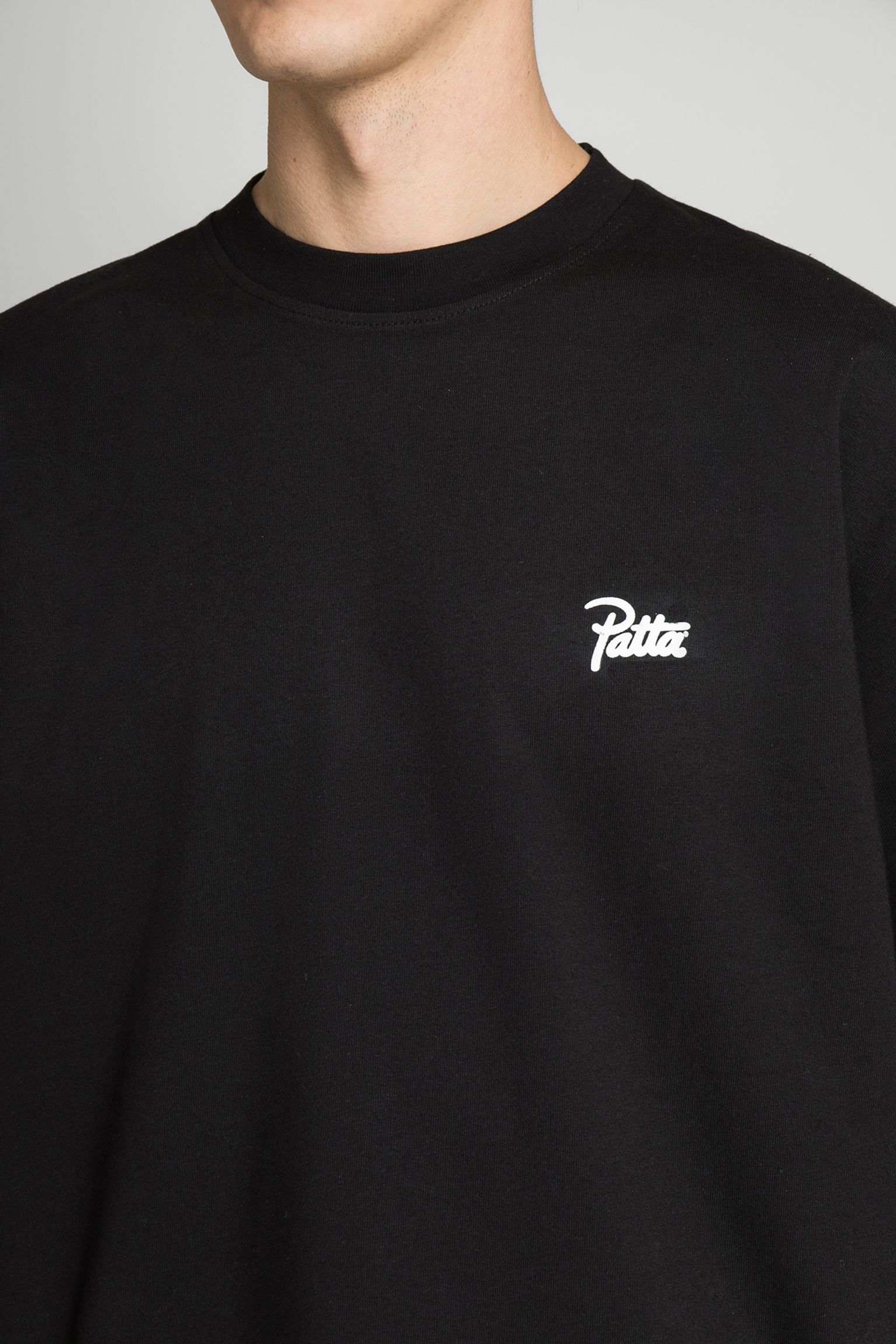 Футболка Basic Script Logo T-Shirt