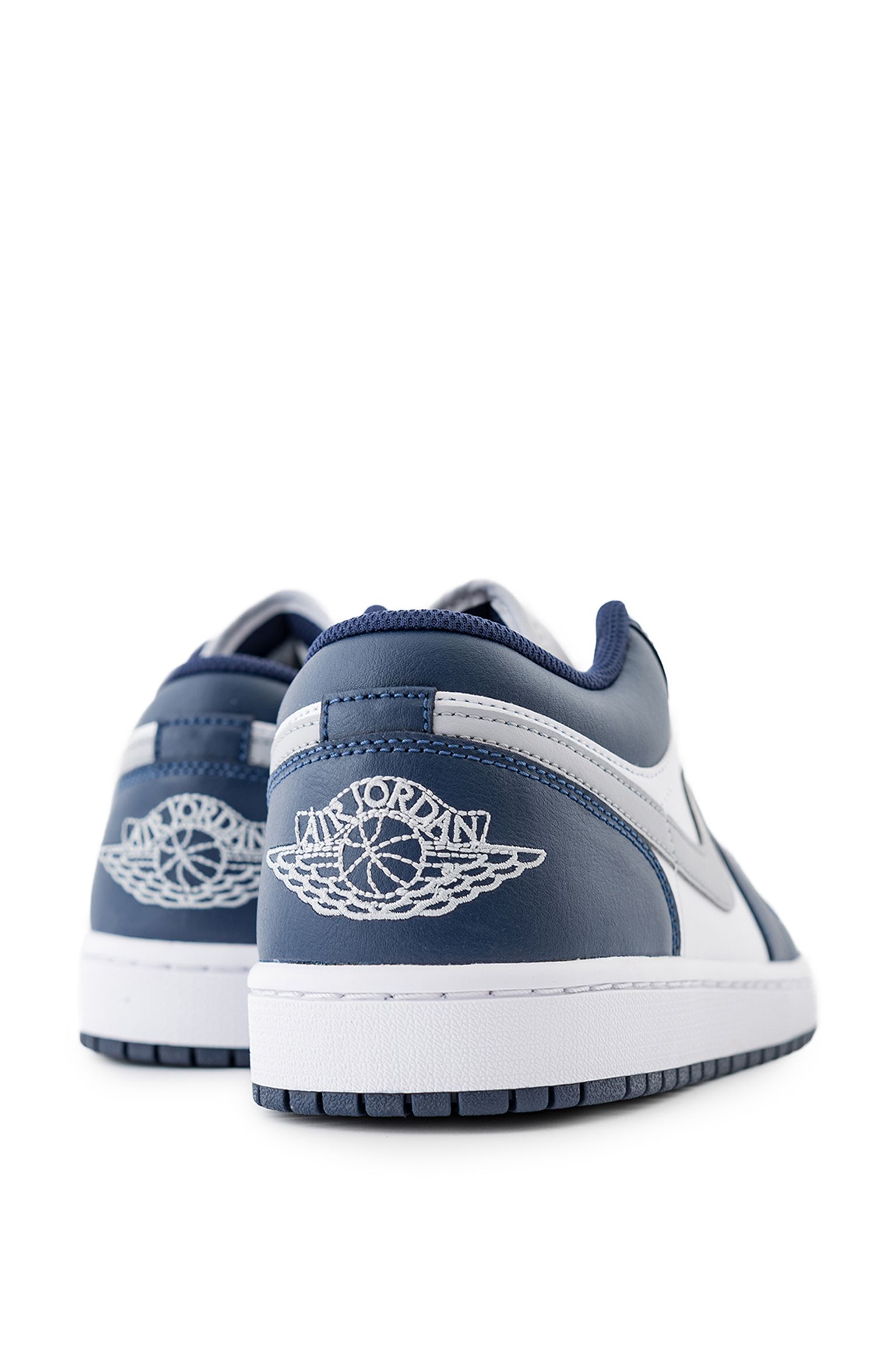 Стильные Кроссовки Air Jordan 1 Low