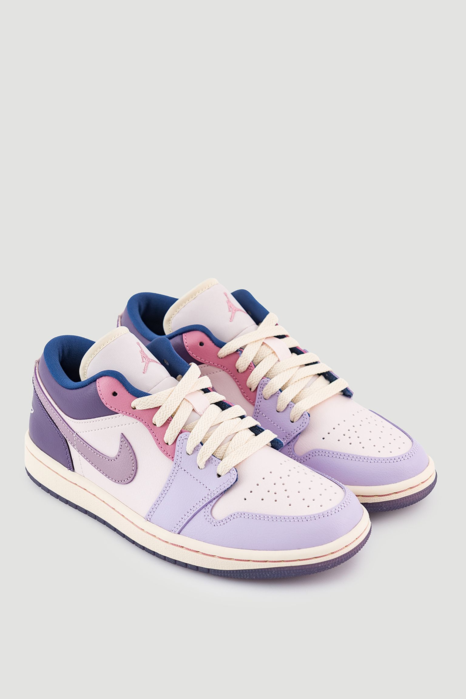 Кросівки Air Jordan 1 Low