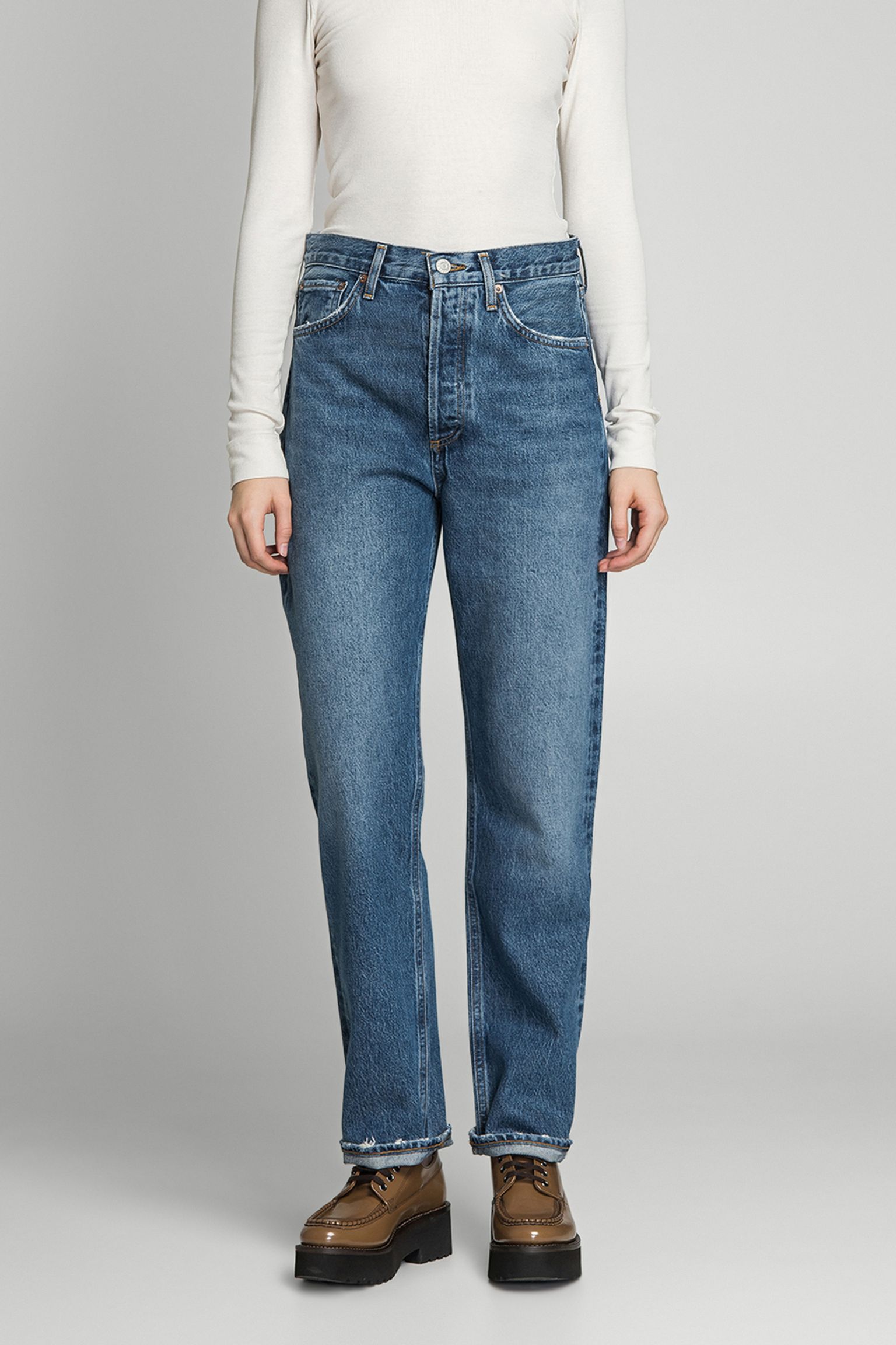 Джинсы 90's jean in essence с доставкой