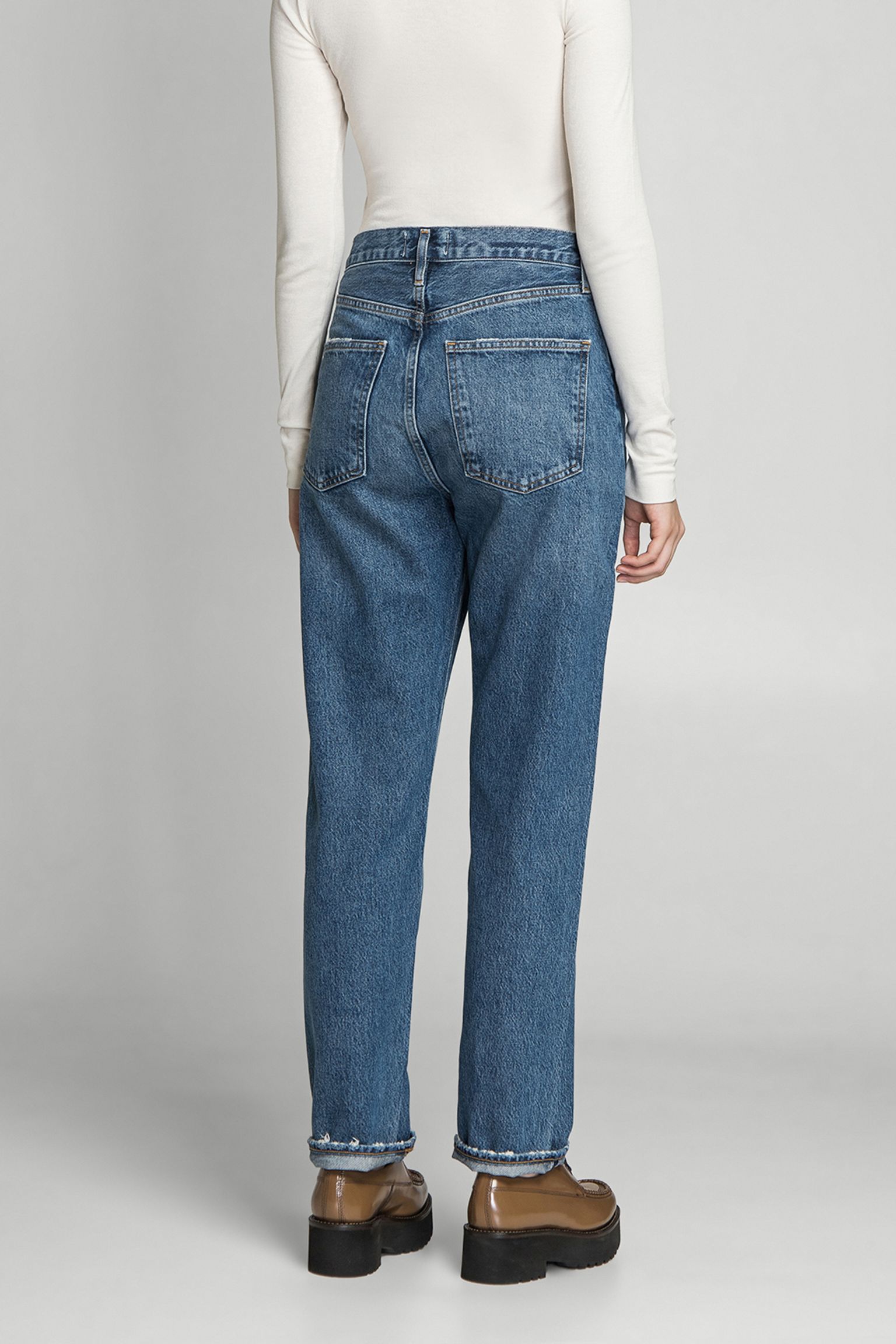 Стильные Джинсы 90's jean in essence