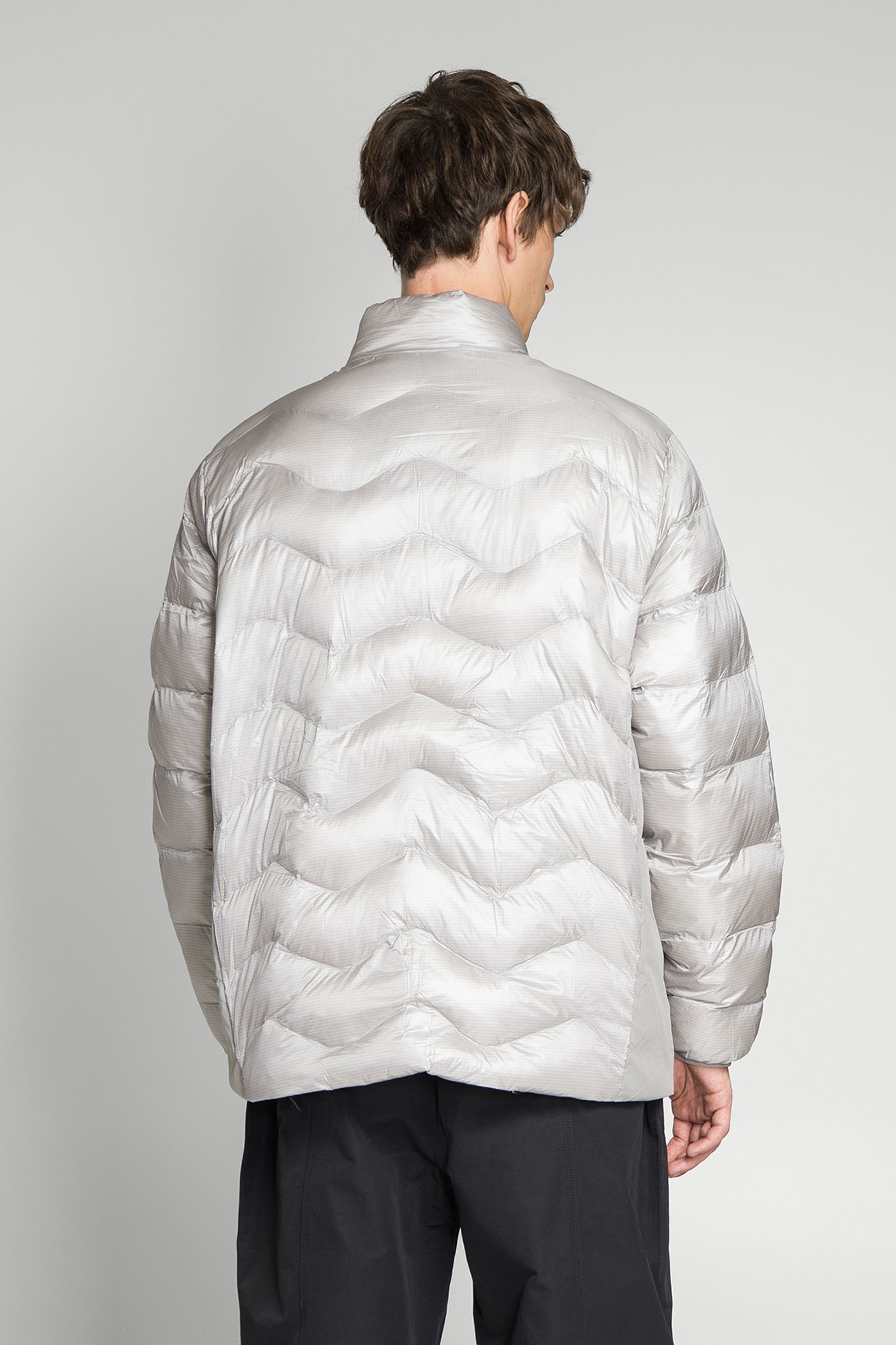 Стильні Куртка WAVES LIGHT PUFFER